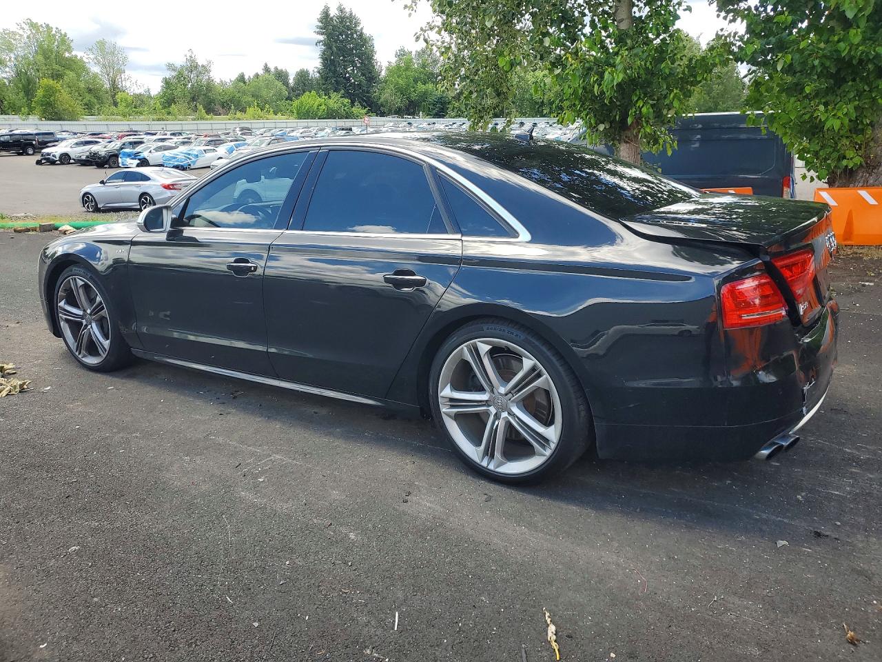 2013 Audi S8 Quattro Black vin: WAUD2AFD1DN026673