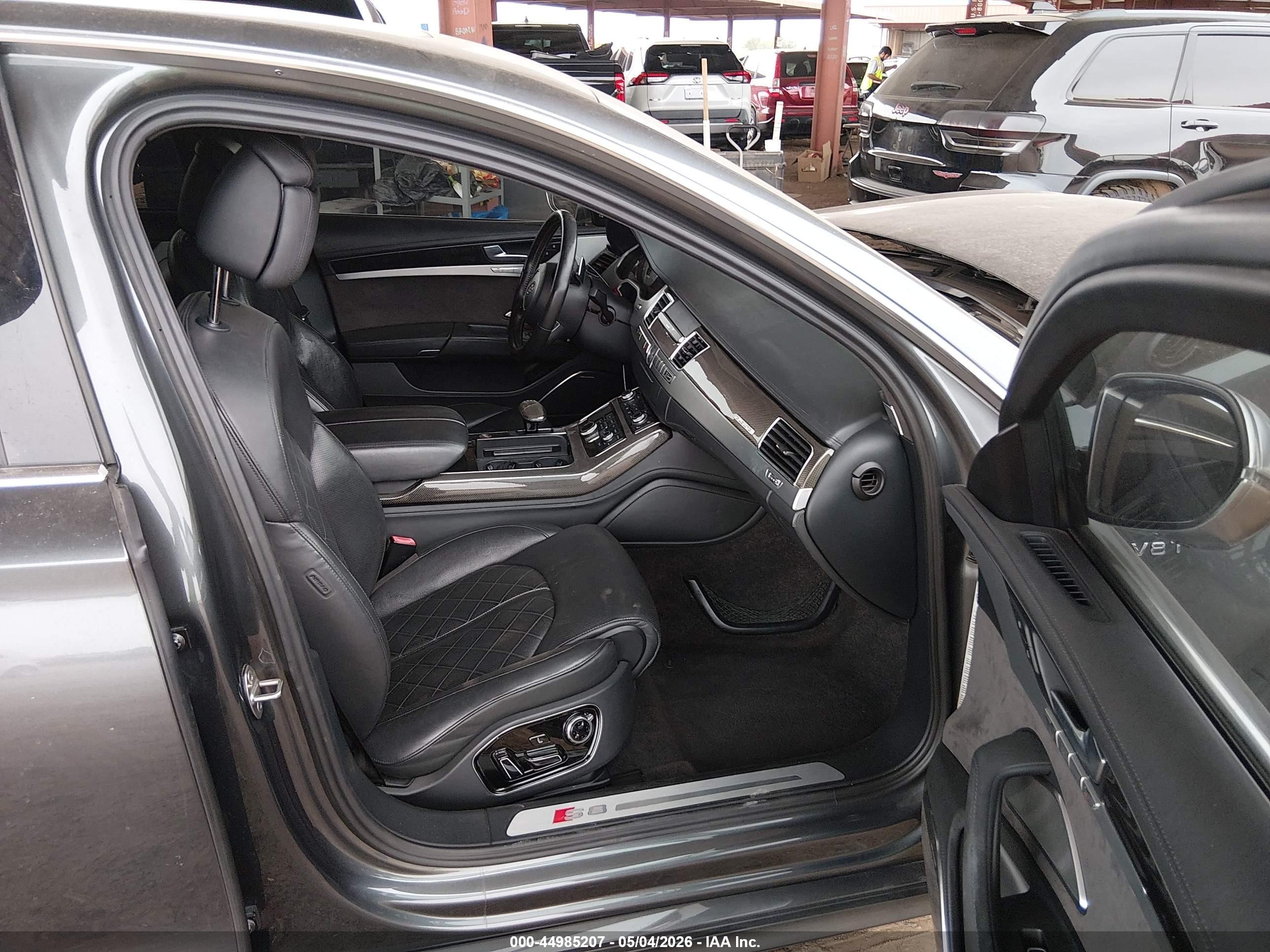 2013 Audi S8 4.0t Gray vin: WAUD2AFD1DN027421
