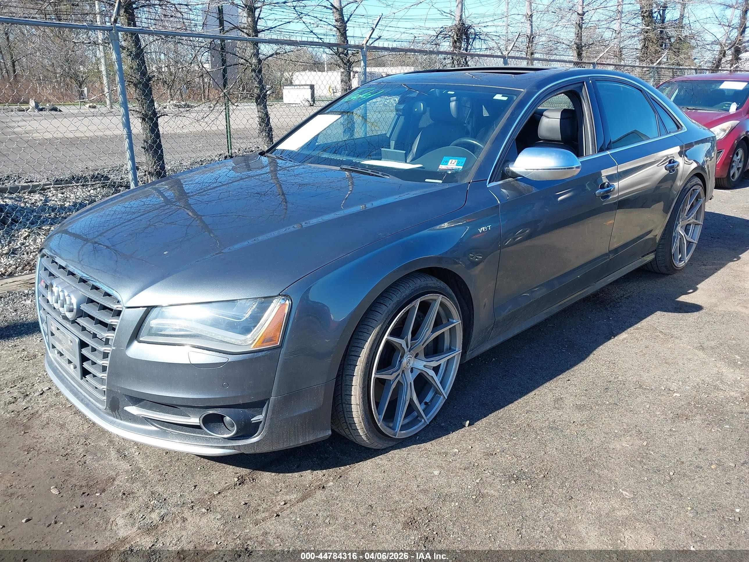 2013 Audi S8 4.0t Gray vin: WAUD2AFD4DN017319