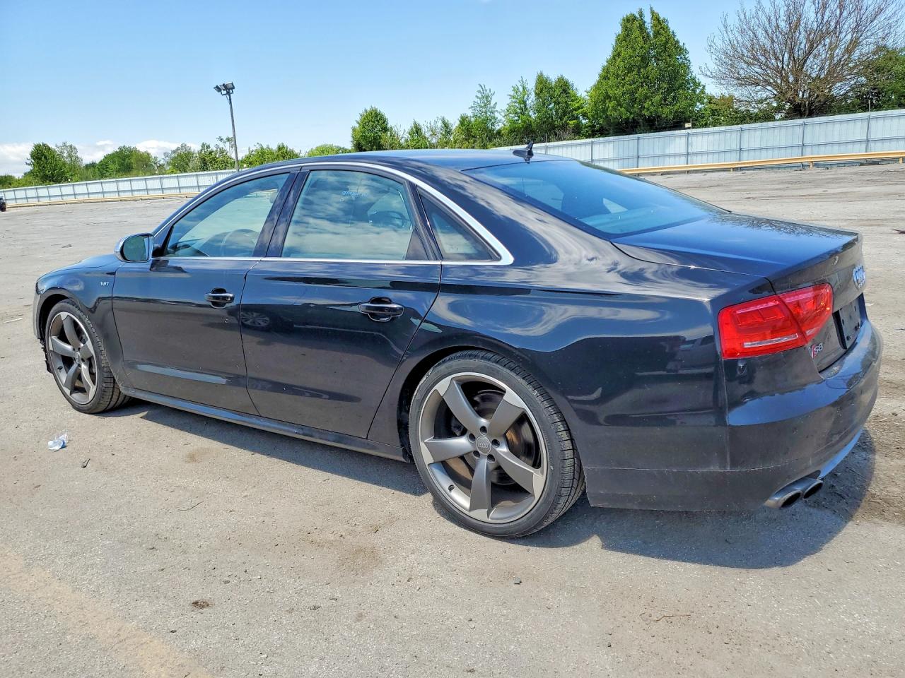2013 Audi S8 Quattro Black vin: WAUD2AFD7DN029657