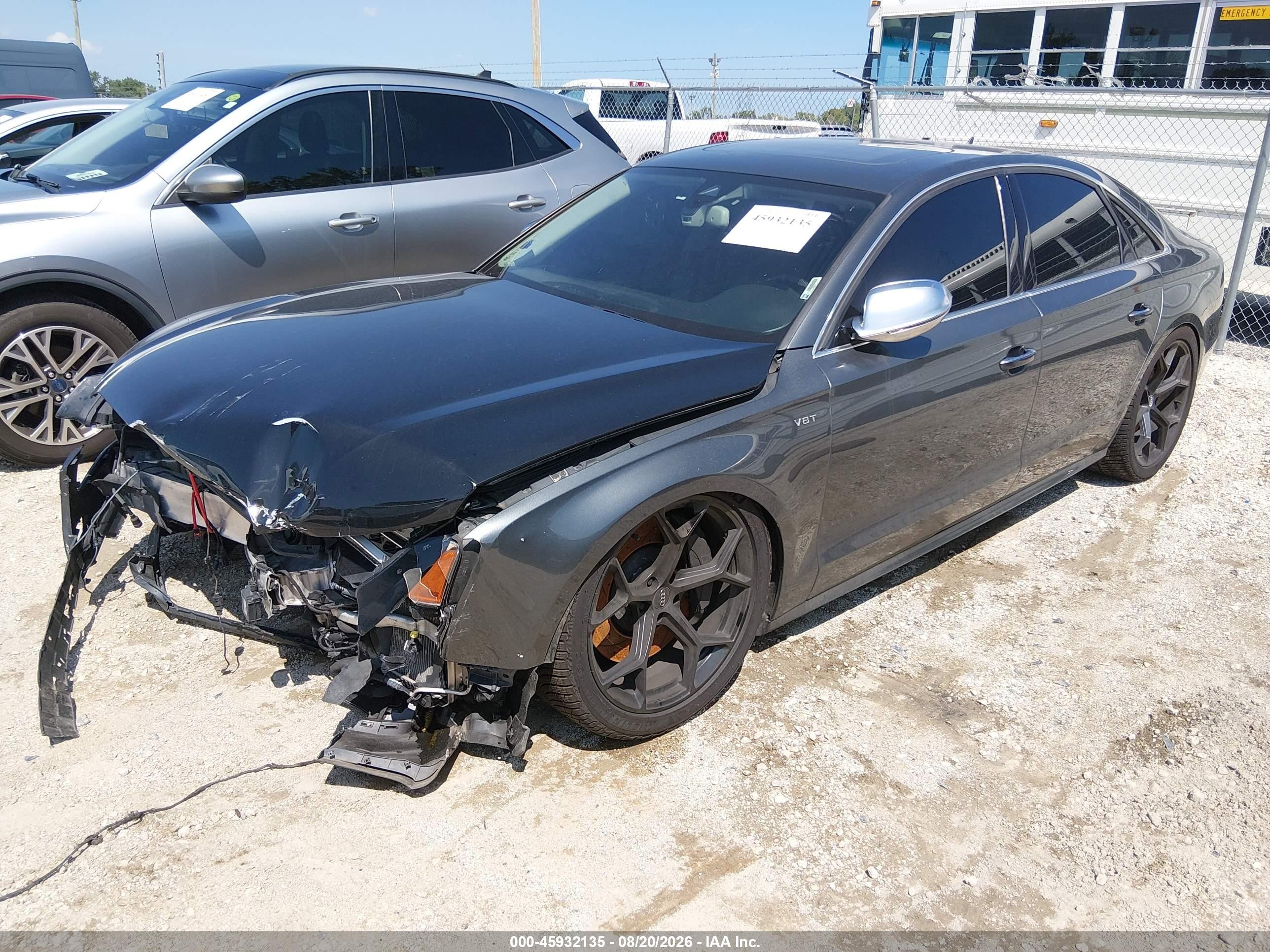 2013 Audi S8 4.0t Black vin: WAUD2AFDXDN009029