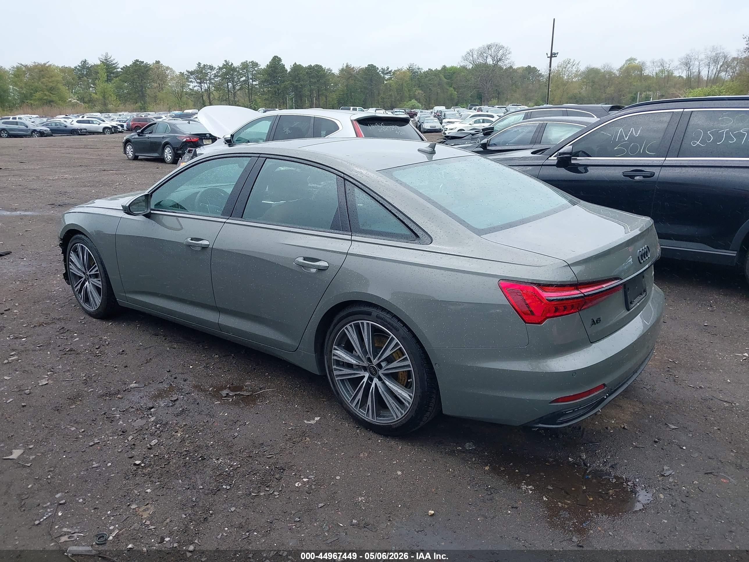 2024 Audi A6 Premium 45 Tfsi Quattro S Tronic Gray vin: WAUD3BF25RN040617