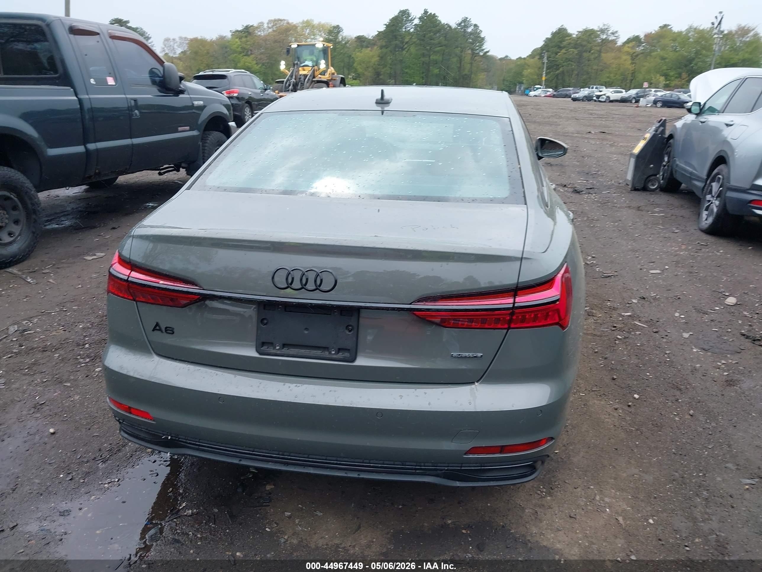 2024 Audi A6 Premium 45 Tfsi Quattro S Tronic Gray vin: WAUD3BF25RN040617