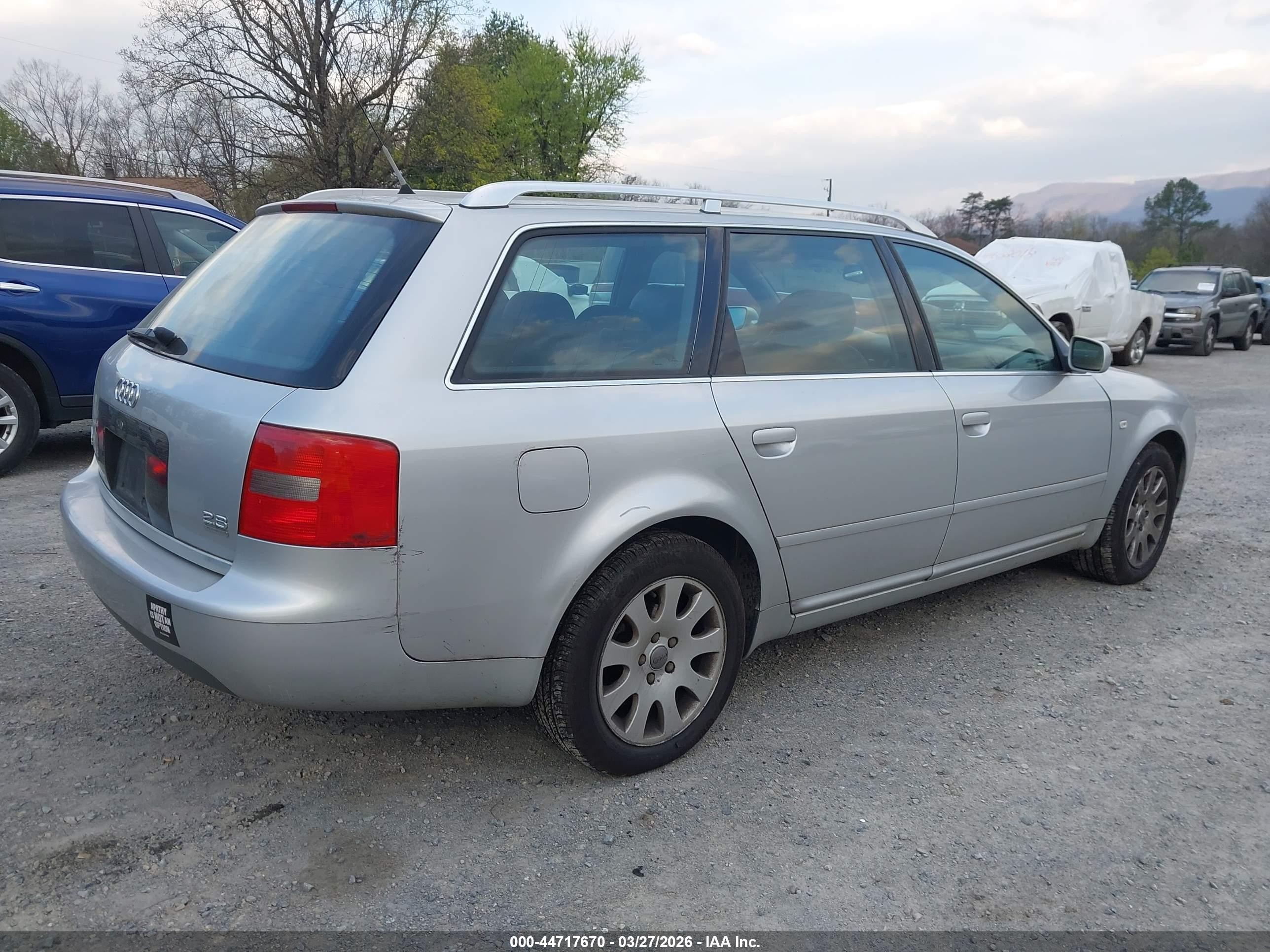1999 Audi A6 2.8 Avant Серебряный vin: WAUDA24B8XN131449