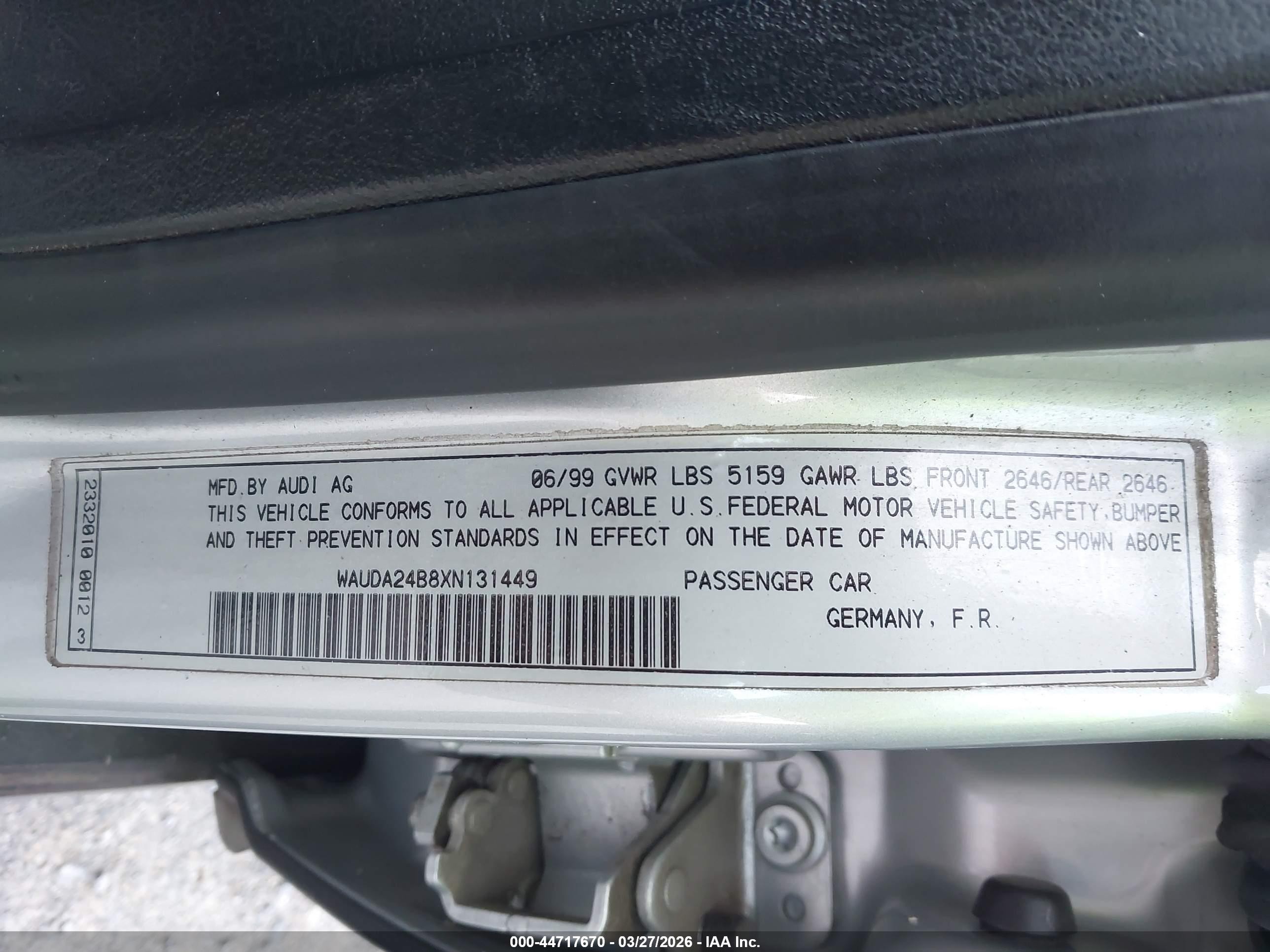 1999 Audi A6 2.8 Avant Серебряный vin: WAUDA24B8XN131449