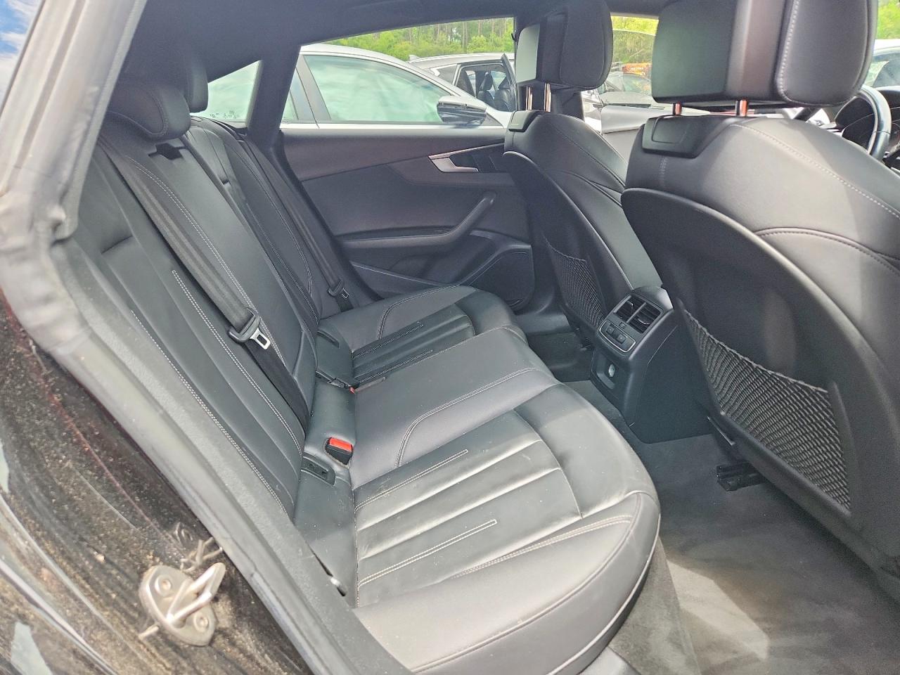 2021 Audi A5 Premium 45 Черный vin: WAUDACF54MA017206