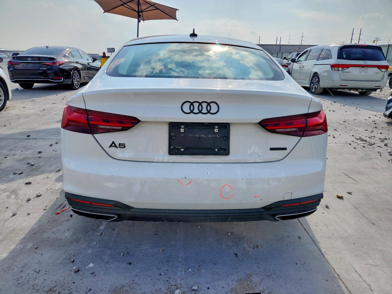 2022 Audi A5 Premium 45 Белый vin: WAUDACF54NA008829