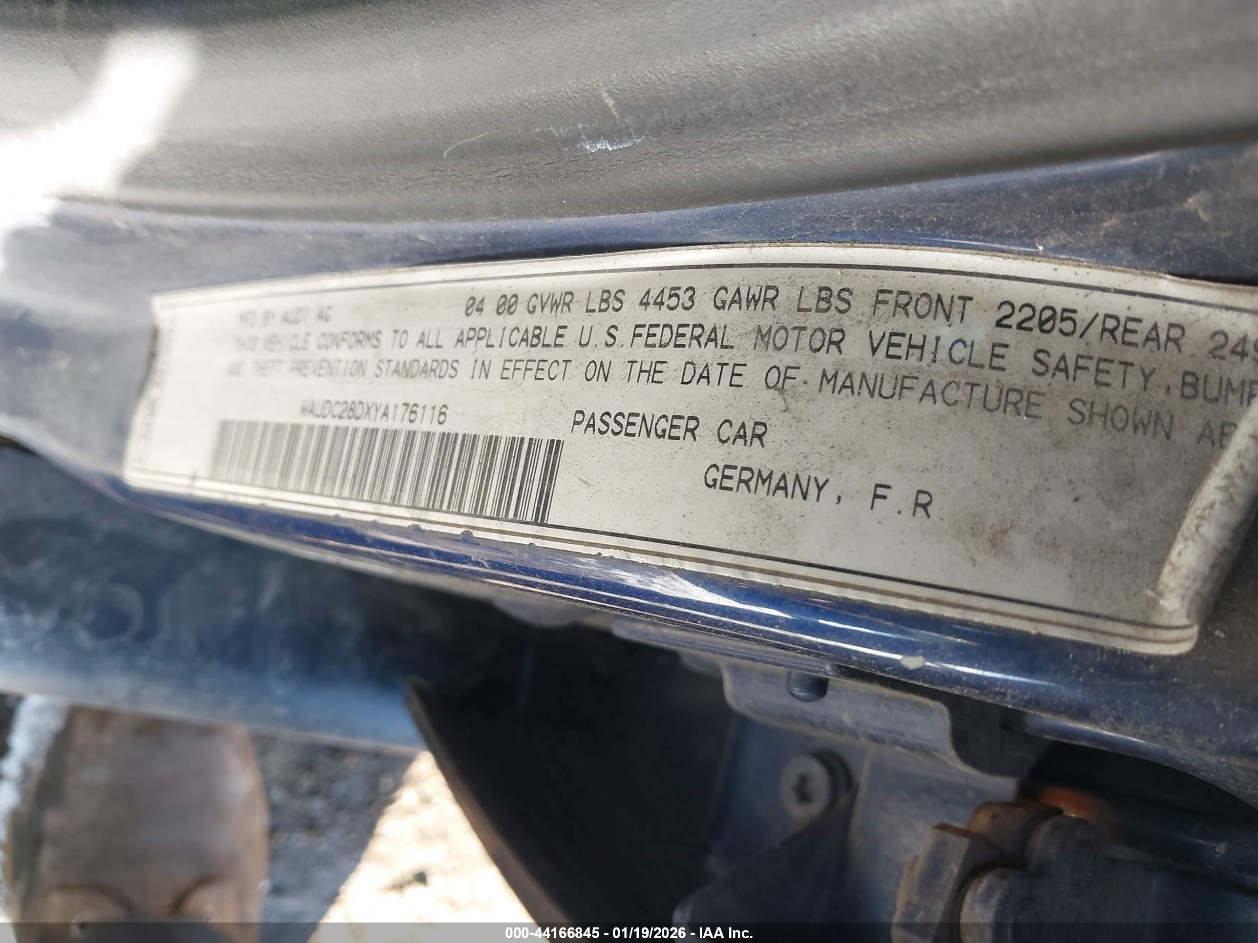 2000 Audi A4 1.8 T Blue vin: WAUDC28DXYA176116