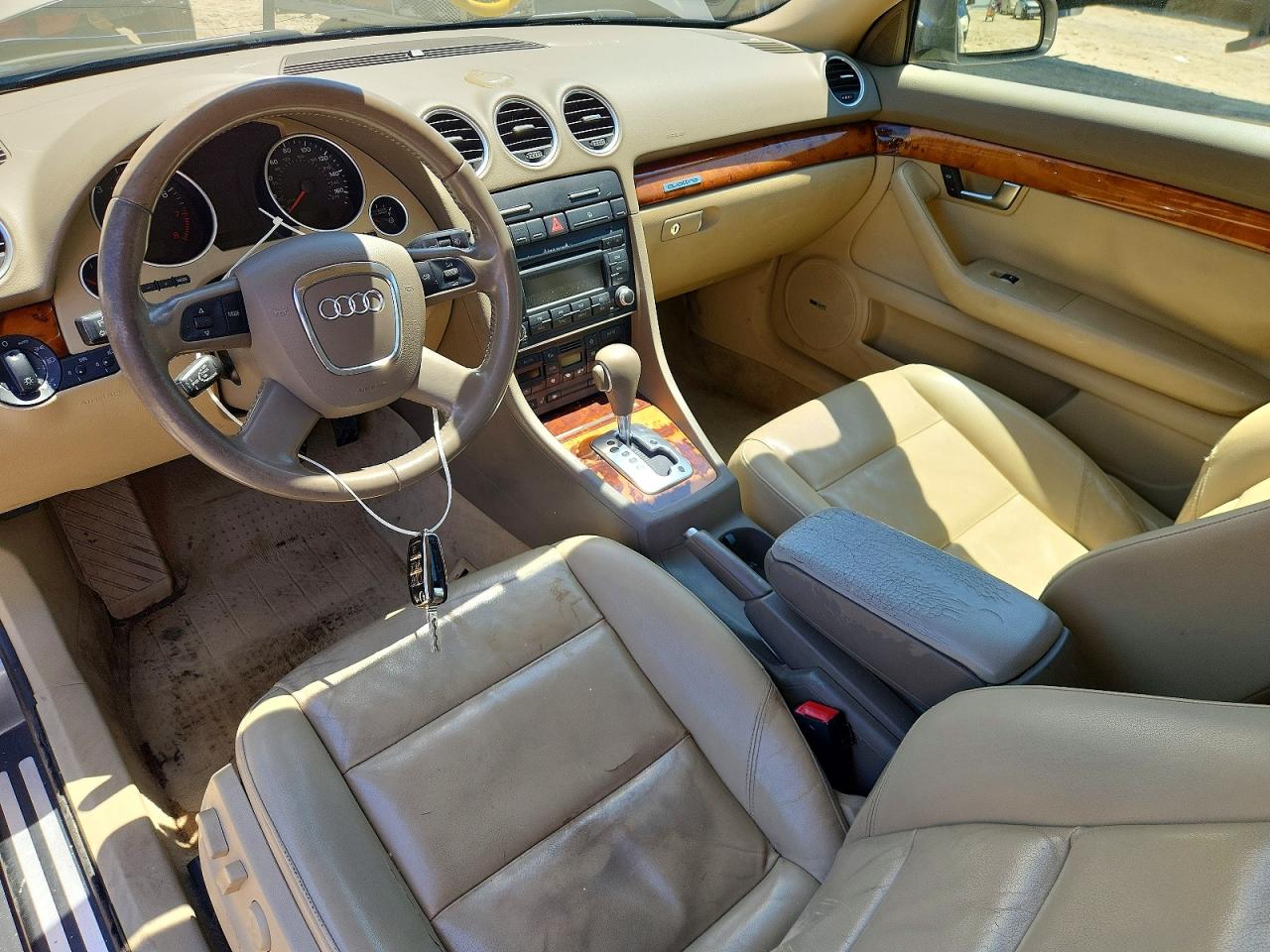 2007 Audi A4 2.0t Cabriolet Quattro Tan vin: WAUDF48H47K030566