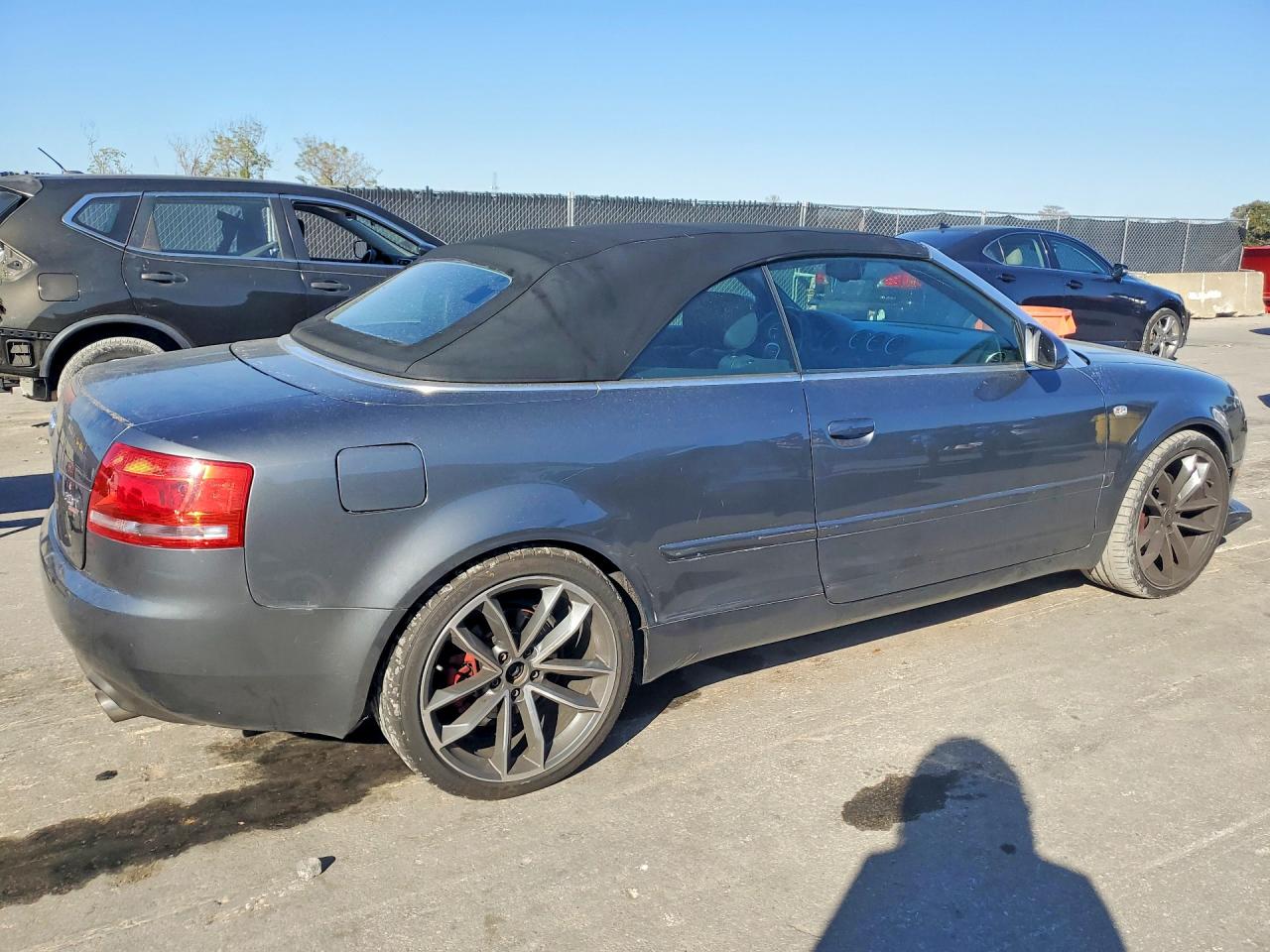 2008 Audi A4 Gray vin: WAUDF48H48K015549