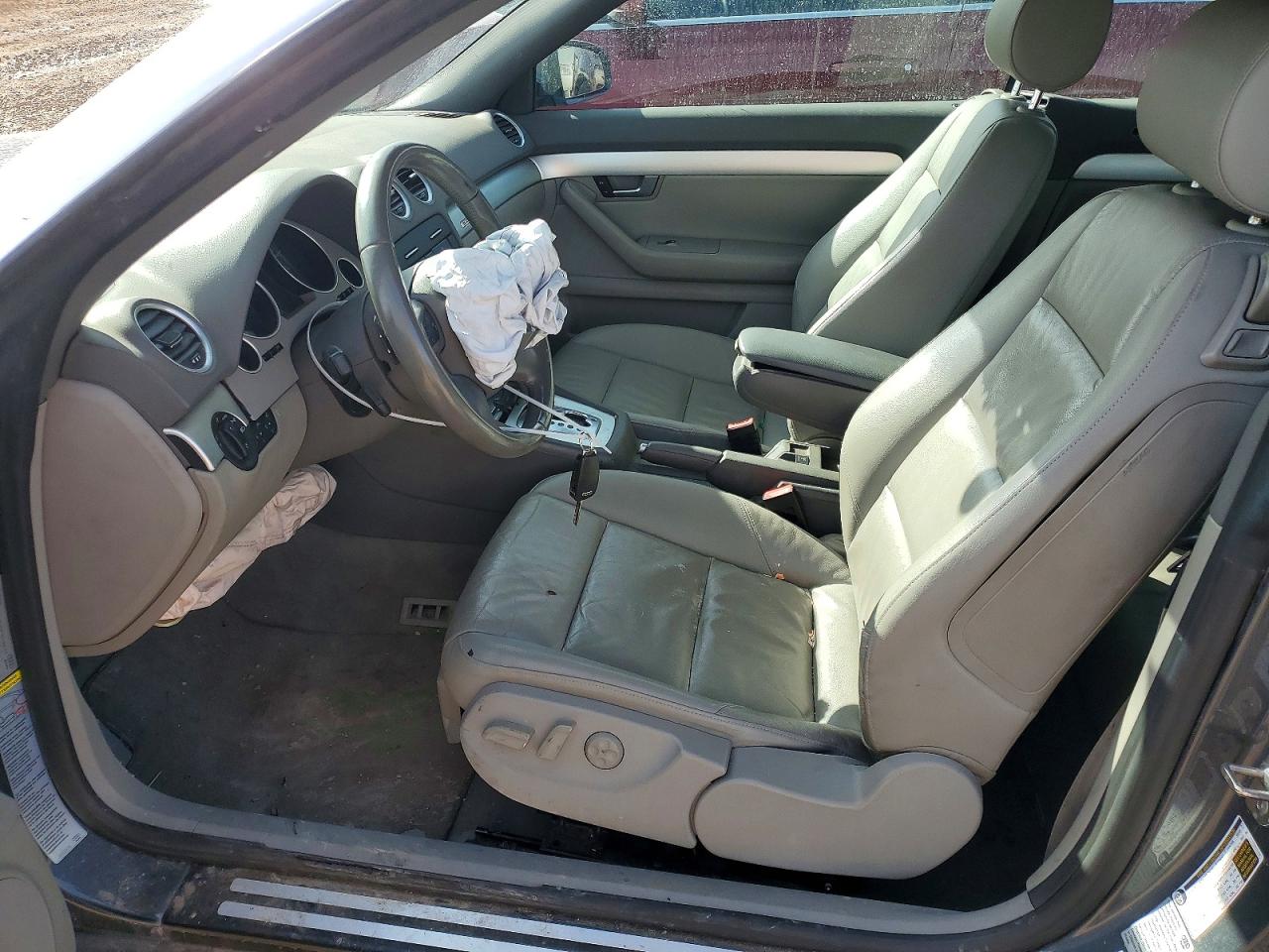2009 Audi A4 2.0t Cabriolet Quattro Gray vin: WAUDF48H69K007969