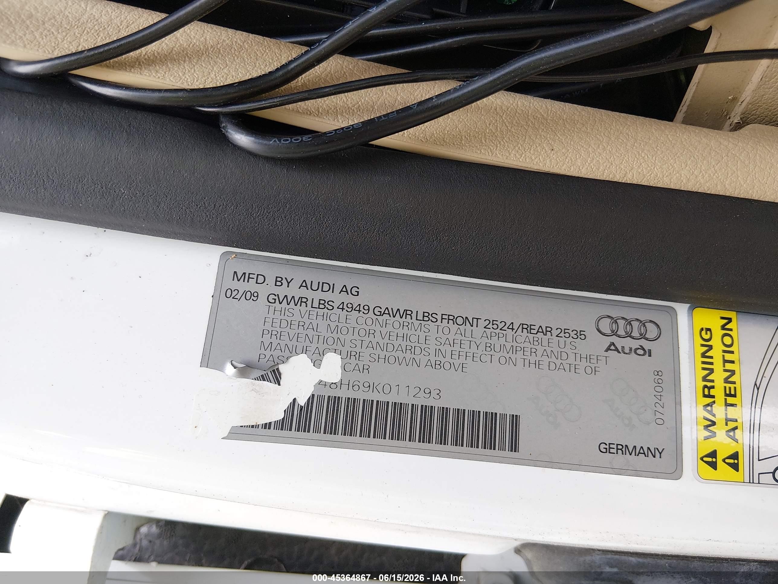 2009 Audi A4 2.0t Special Edition White vin: WAUDF48H69K011293