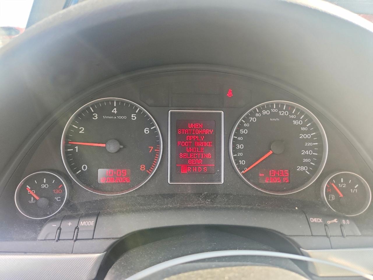 2008 Audi A4 2.0t Quattro Черный vin: WAUDF68E18A116748