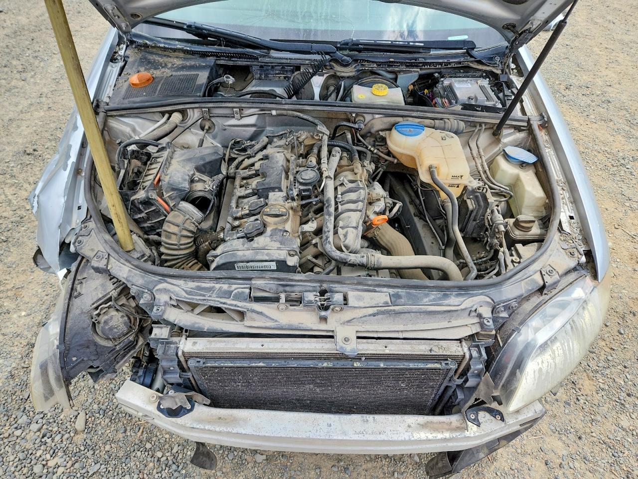 2007 Audi A4 2.0t Quattro Серебряный vin: WAUDF78E57A097612