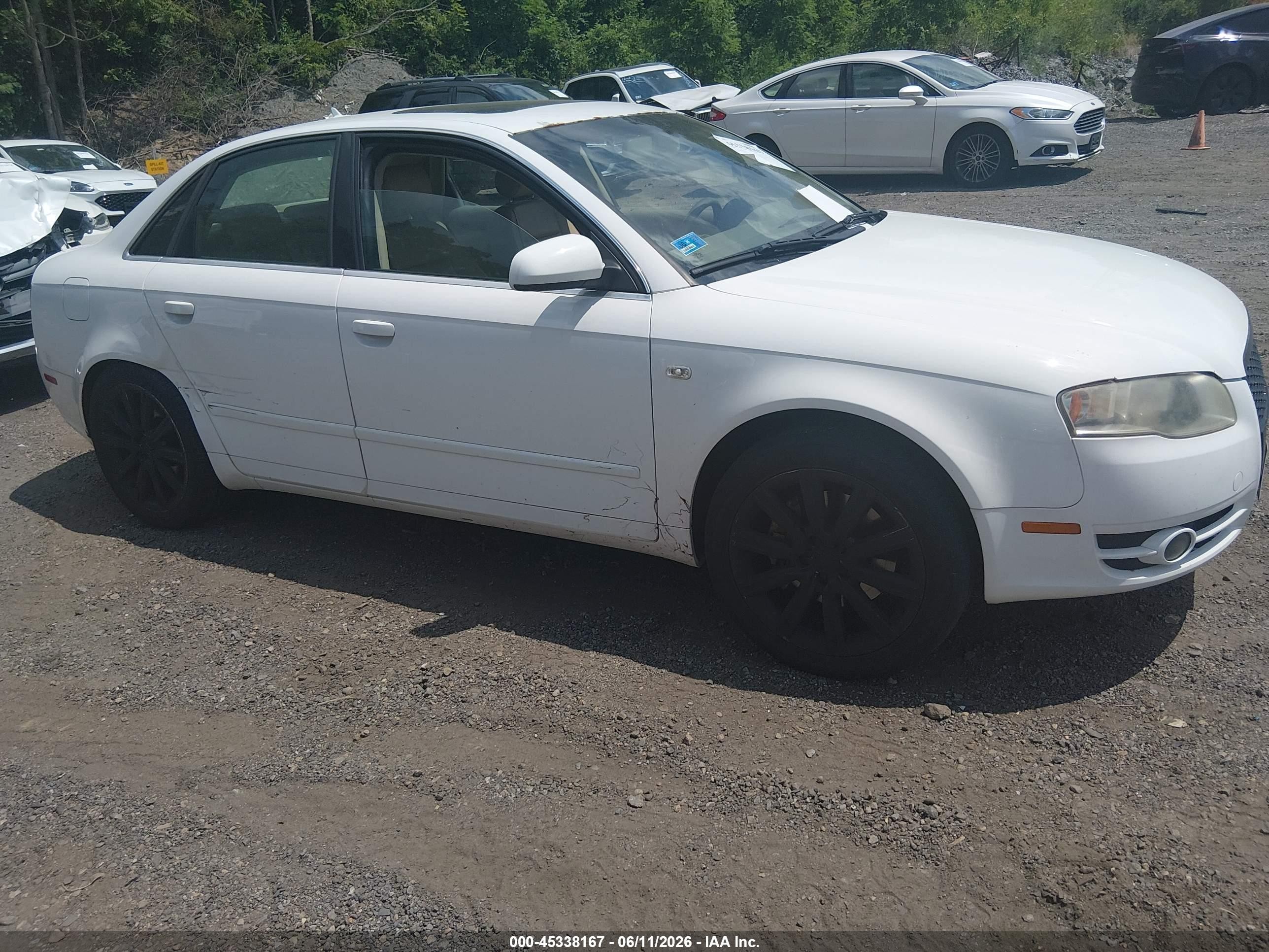 2007 Audi A4 2.0t White vin: WAUDF78E57A131788
