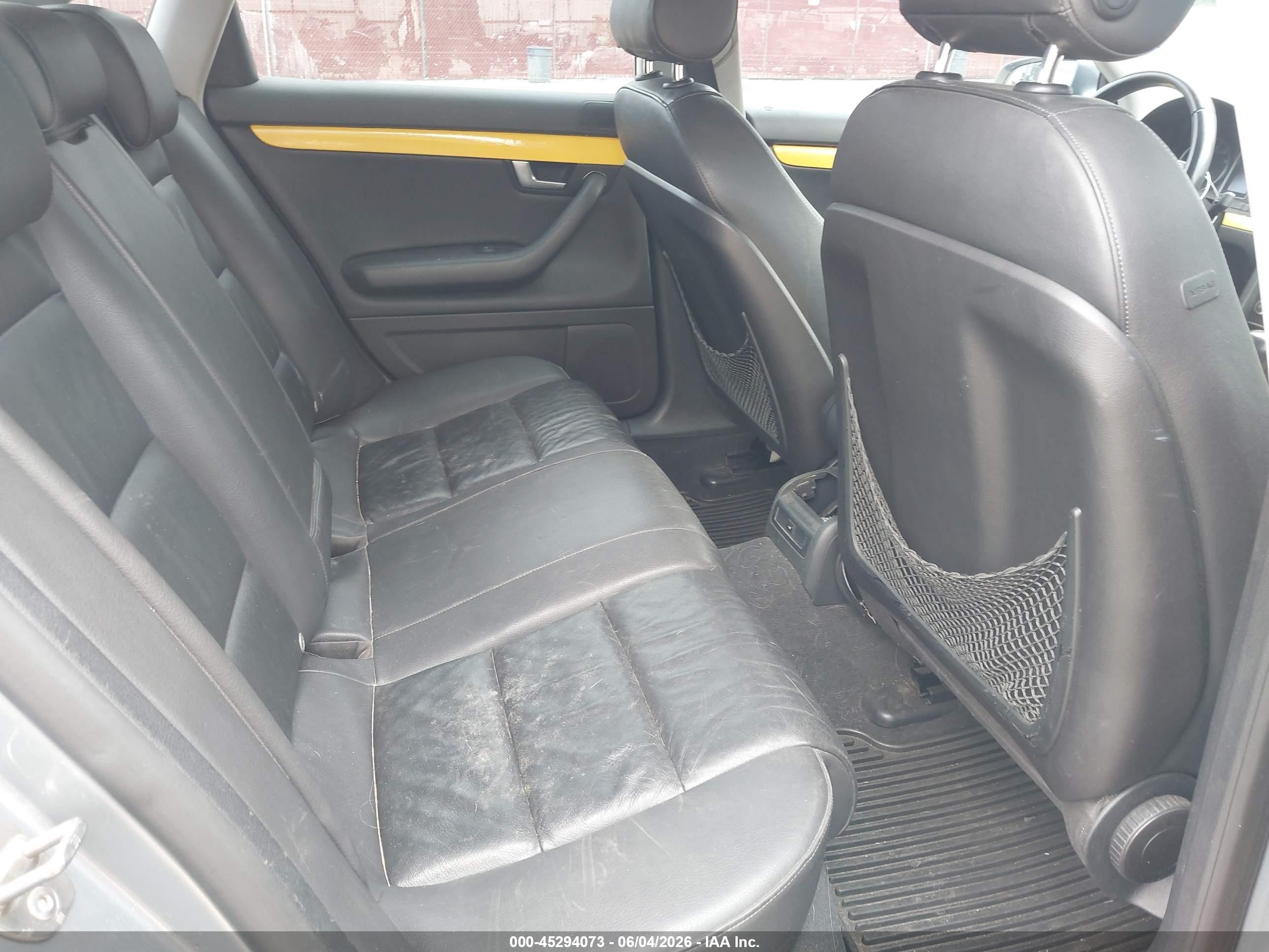 2007 Audi A4 2.0t Серый vin: WAUDF78E57A281125
