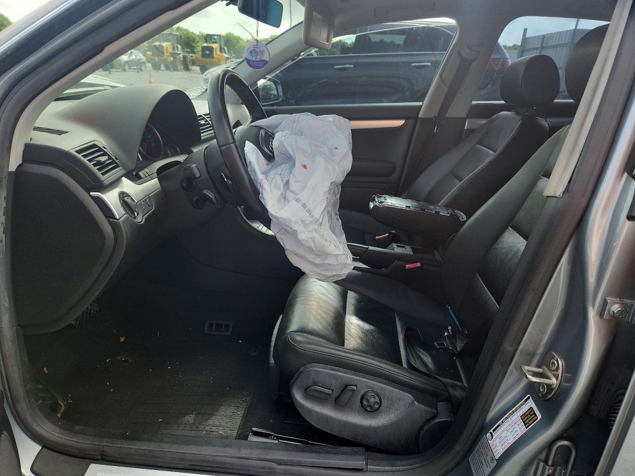 2008 Audi A4 2.0t Quattro Серебряный vin: WAUDF78E58A103927