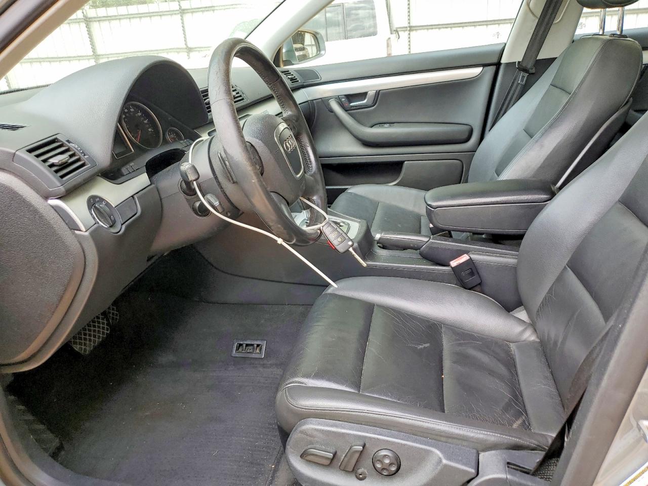 2008 Audi A4 2.0t Quattro Silver vin: WAUDF78E68A035248