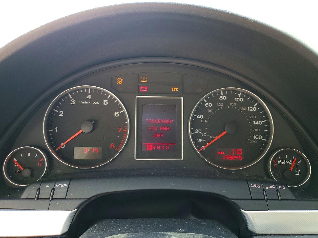 2008 Audi A4 2.0t Quattro Silver vin: WAUDF78E68A035248