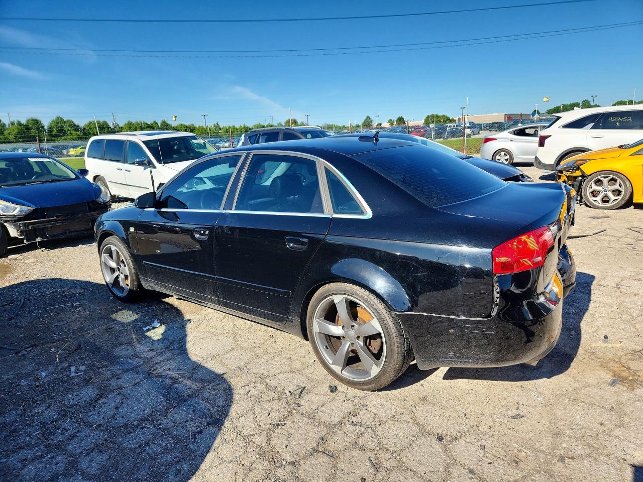 2005 Audi A4 2.0t Quattro Черный vin: WAUDF78E75A577745