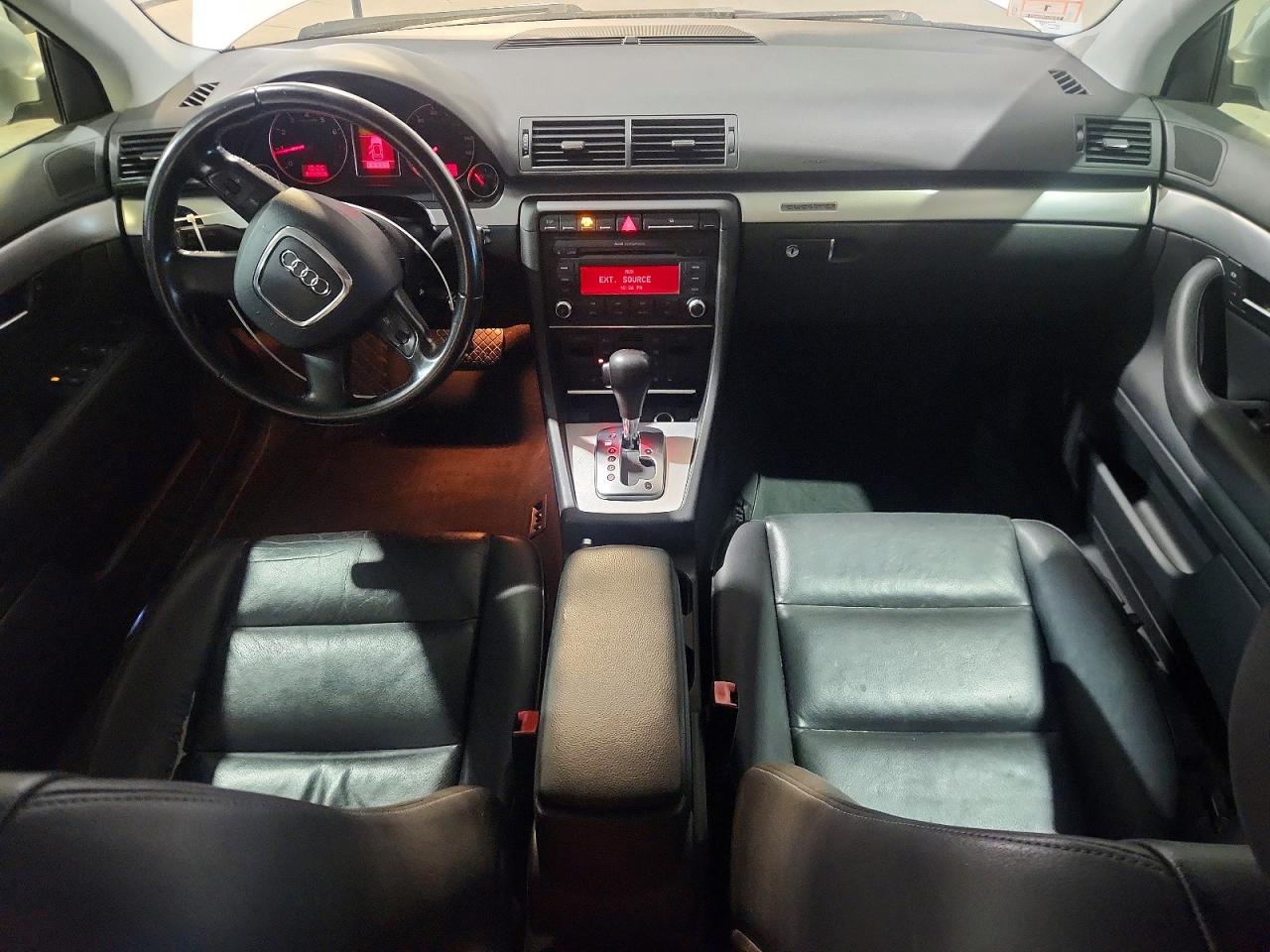 2007 Audi A4 2.0t Quattro Silver vin: WAUDF78E87A241556