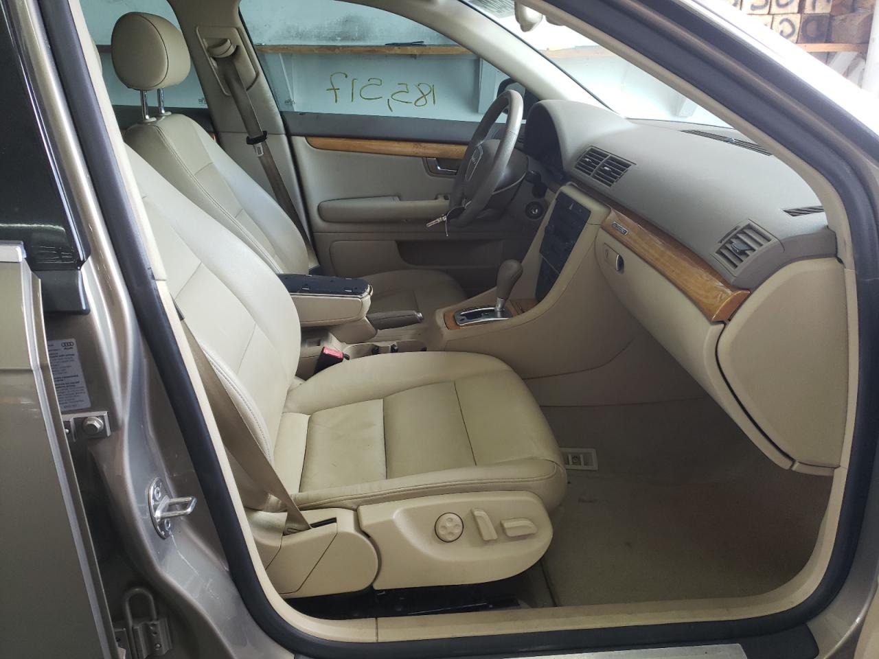 2006 Audi A4 2.0t Quattro Tan vin: WAUDF78E96A241368