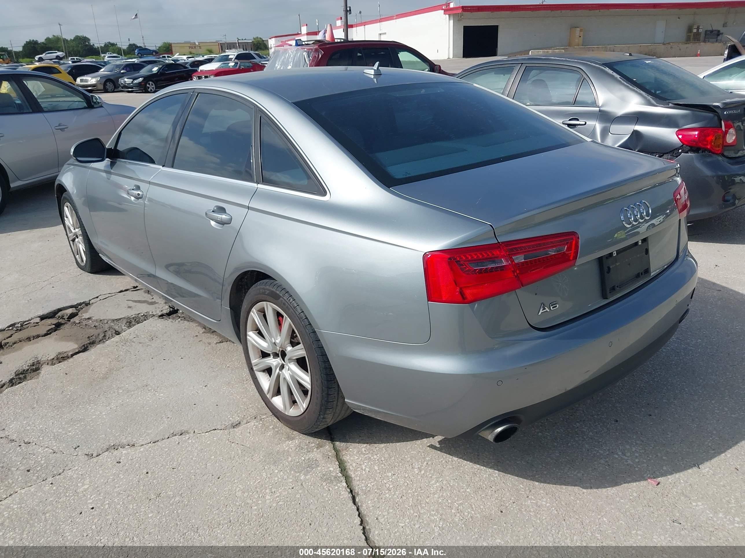 2013 Audi A6 2.0t Premium Silver vin: WAUDFAFC1DN039791