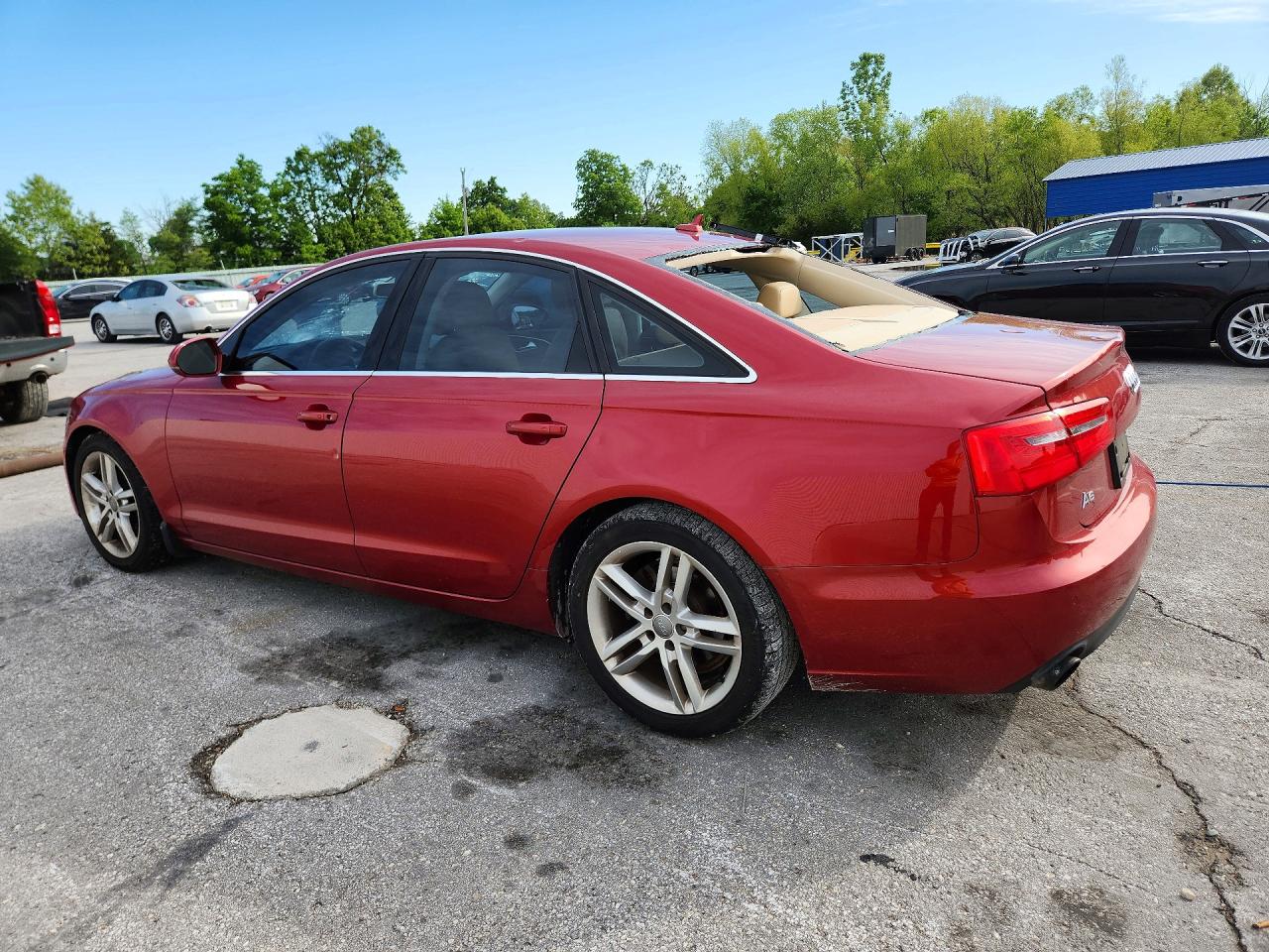 2012 Audi A6 Premium Plus Red vin: WAUDFAFC2CN157394
