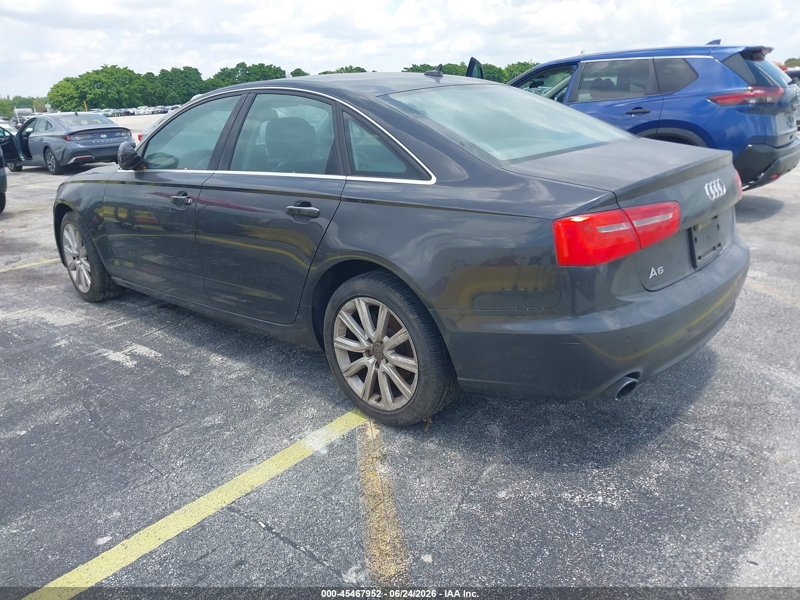2013 Audi A6 2.0t Premium Gray vin: WAUDFAFC2DN051366