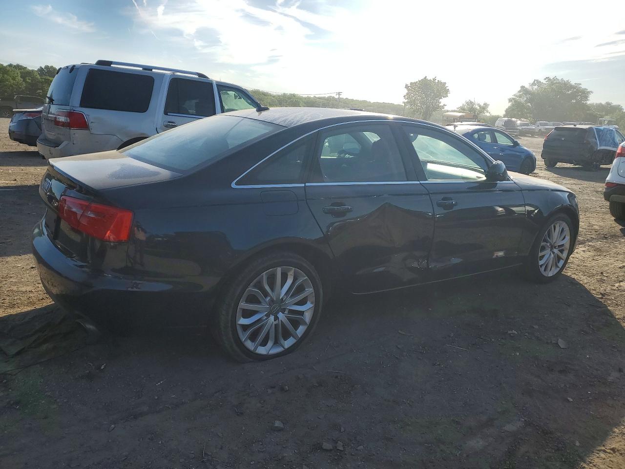 2014 Audi A6 Premium Plus Blue vin: WAUDFAFC3EN084961