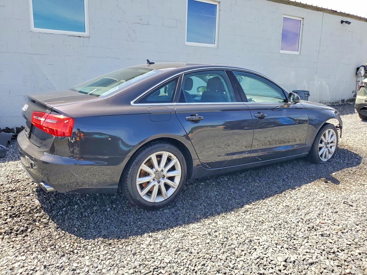 2014 Audi A6 Premium Plus Gray vin: WAUDFAFC4EN131656