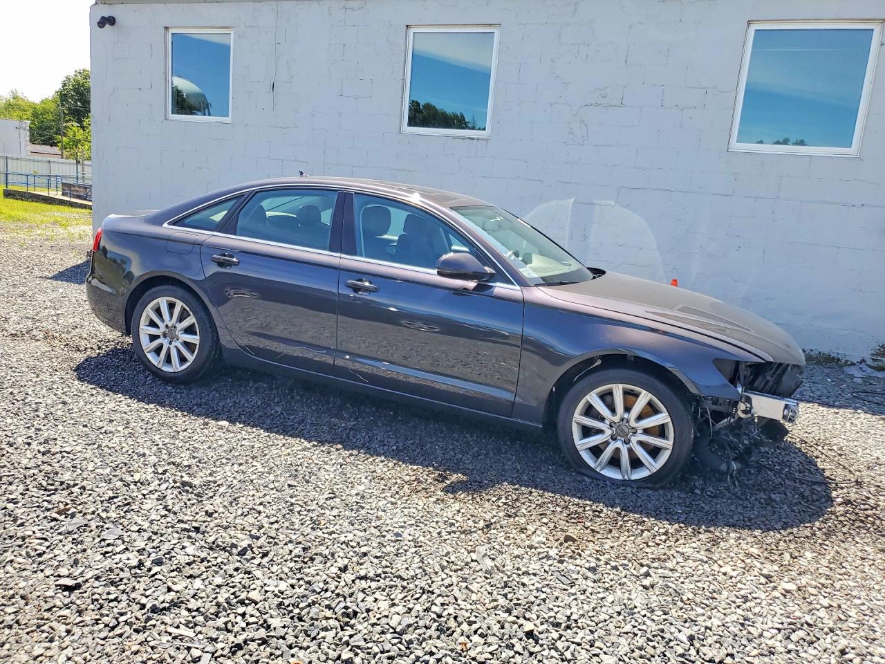 2014 Audi A6 Premium Plus Gray vin: WAUDFAFC4EN131656
