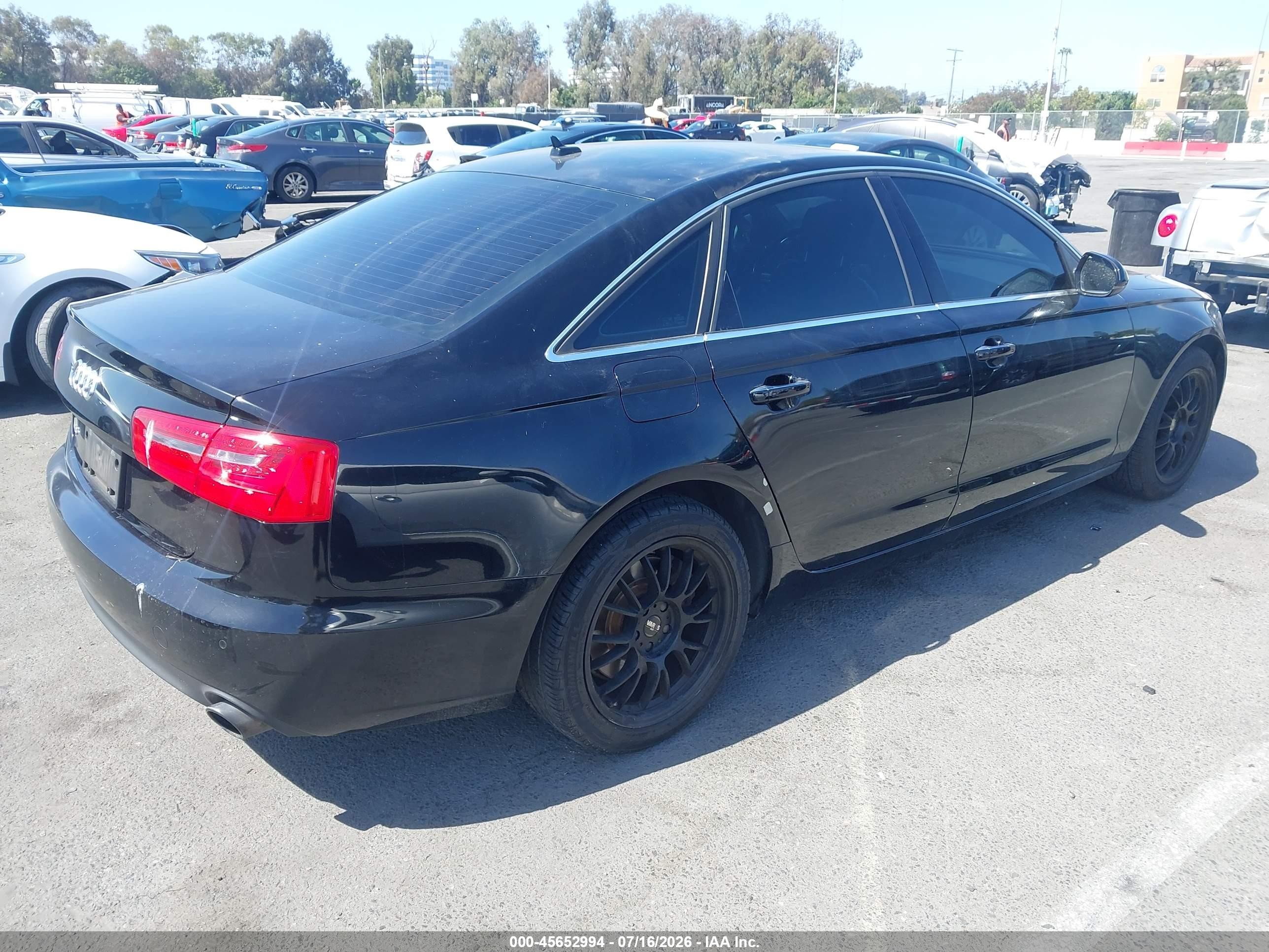 2014 Audi A6 2.0t Premium Черный vin: WAUDFAFC7EN081058