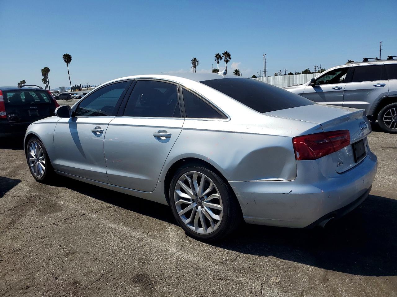 2012 Audi A6 Premium Plus Silver vin: WAUDFAFC8CN114601