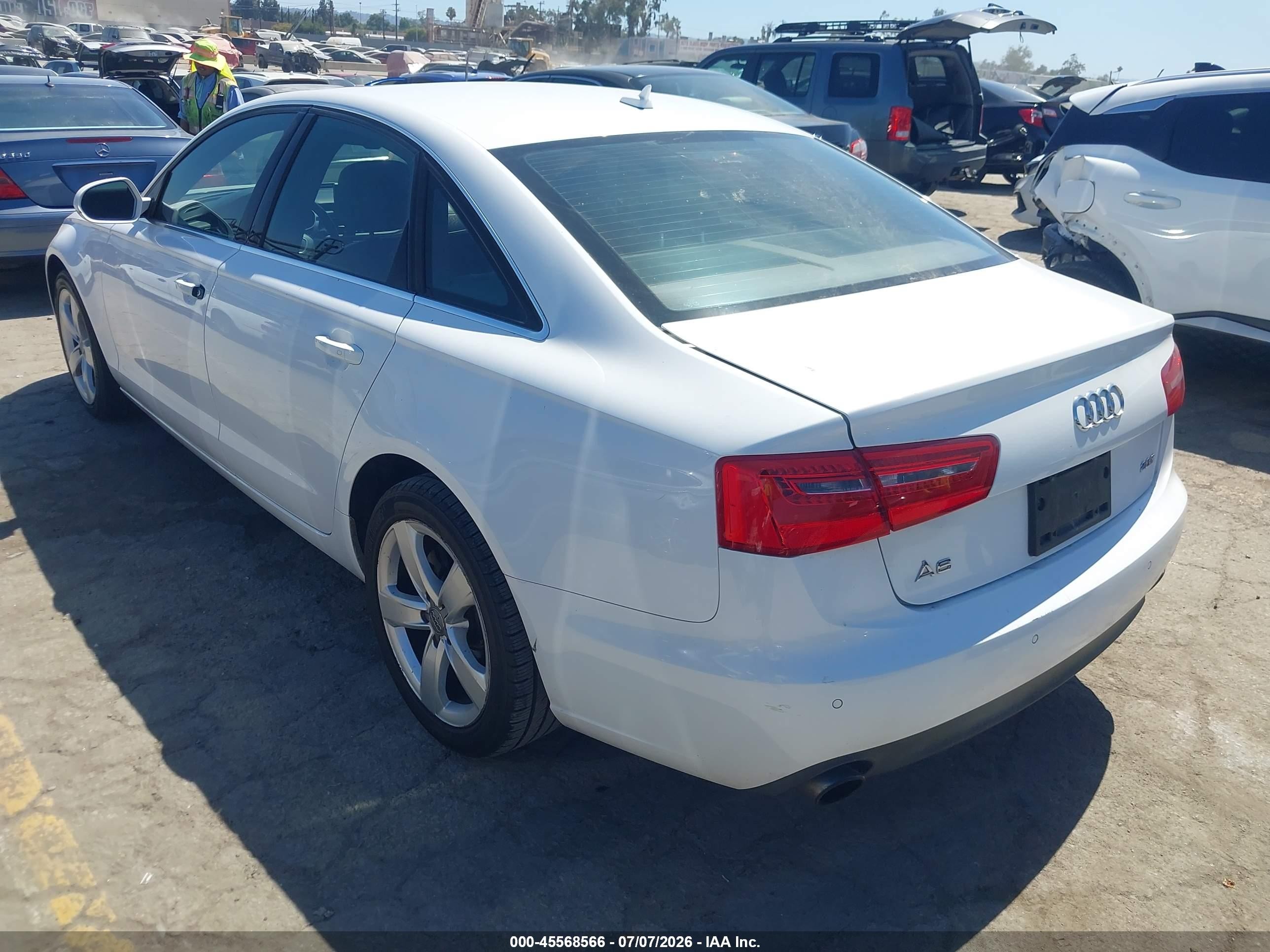 2012 Audi A6 2.0t Premium Plus White vin: WAUDFAFC8CN175494