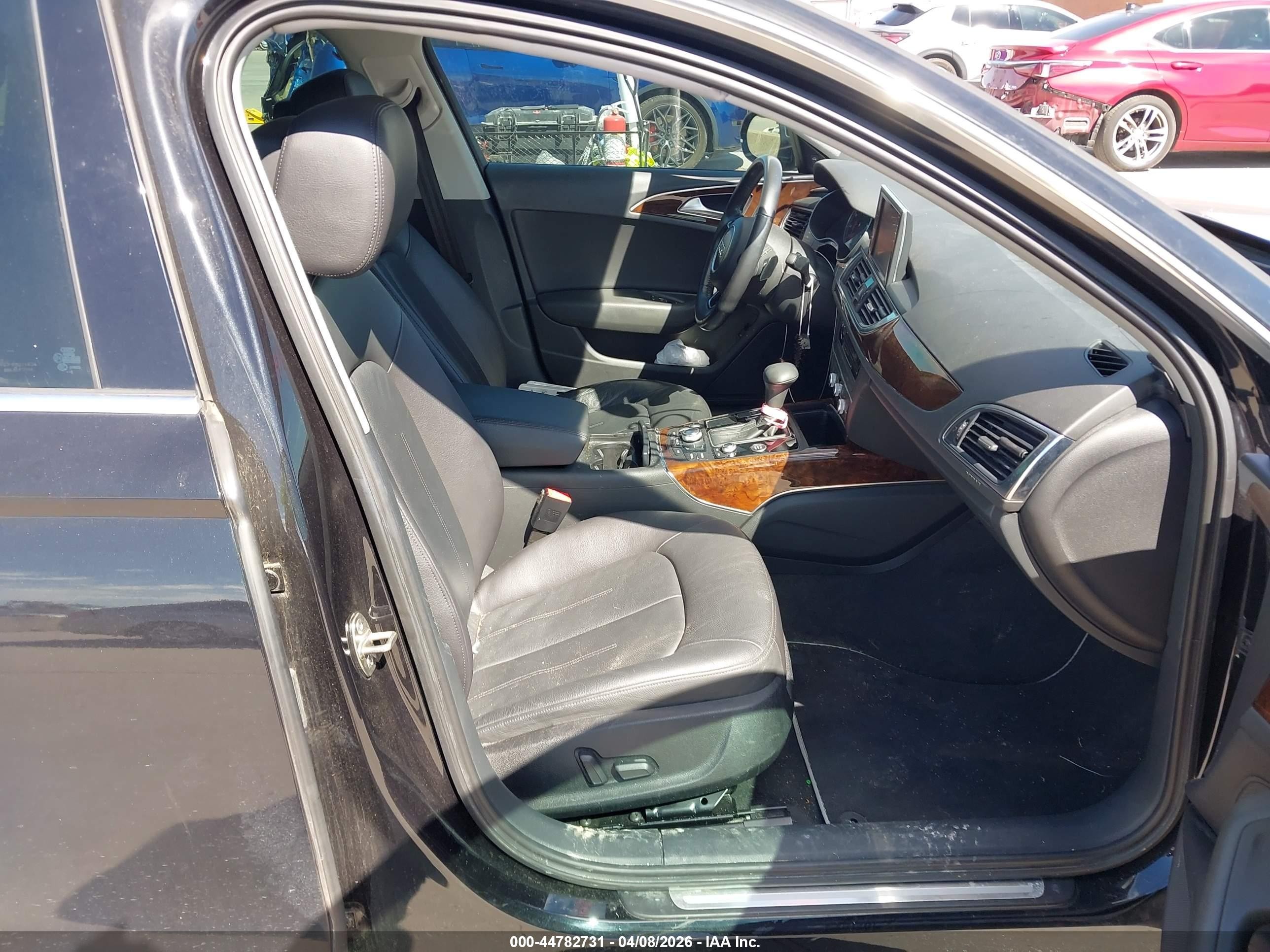 2013 Audi A6 2.0t Premium Black vin: WAUDFAFC8DN008621