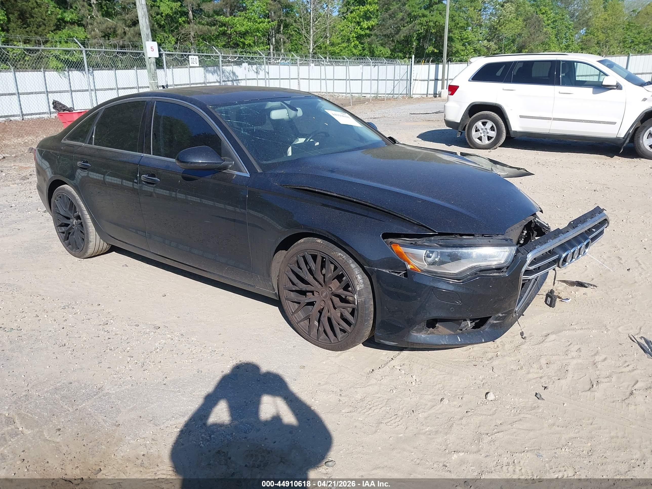 2014 Audi A6 2.0t Premium Black vin: WAUDFAFC8EN066326
