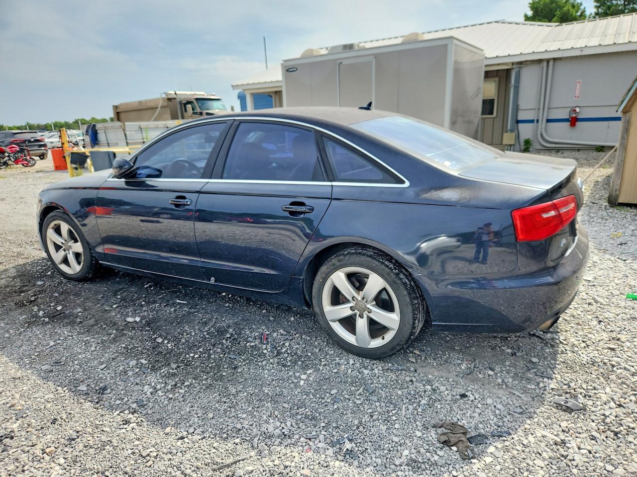 2012 Audi A6 Premium Plus Gray vin: WAUDFAFC9CN118009