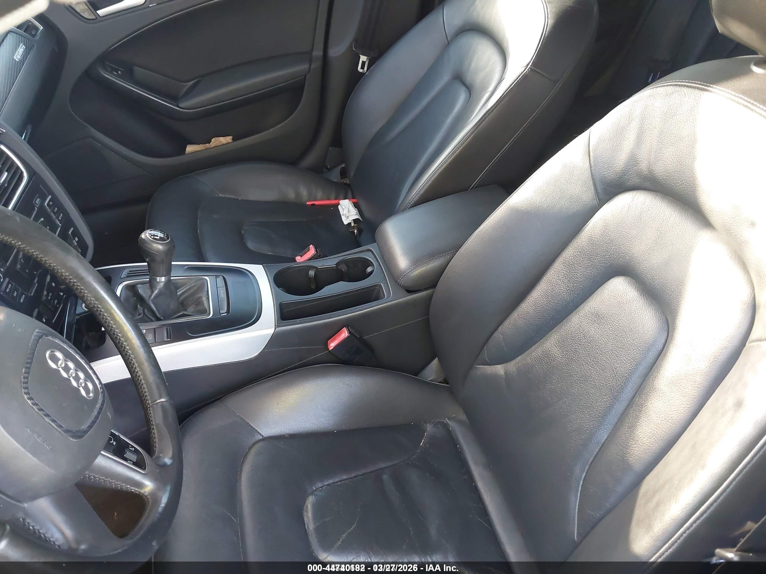 2010 Audi A4 2.0t Premium Black vin: WAUDFAFL1AN012733