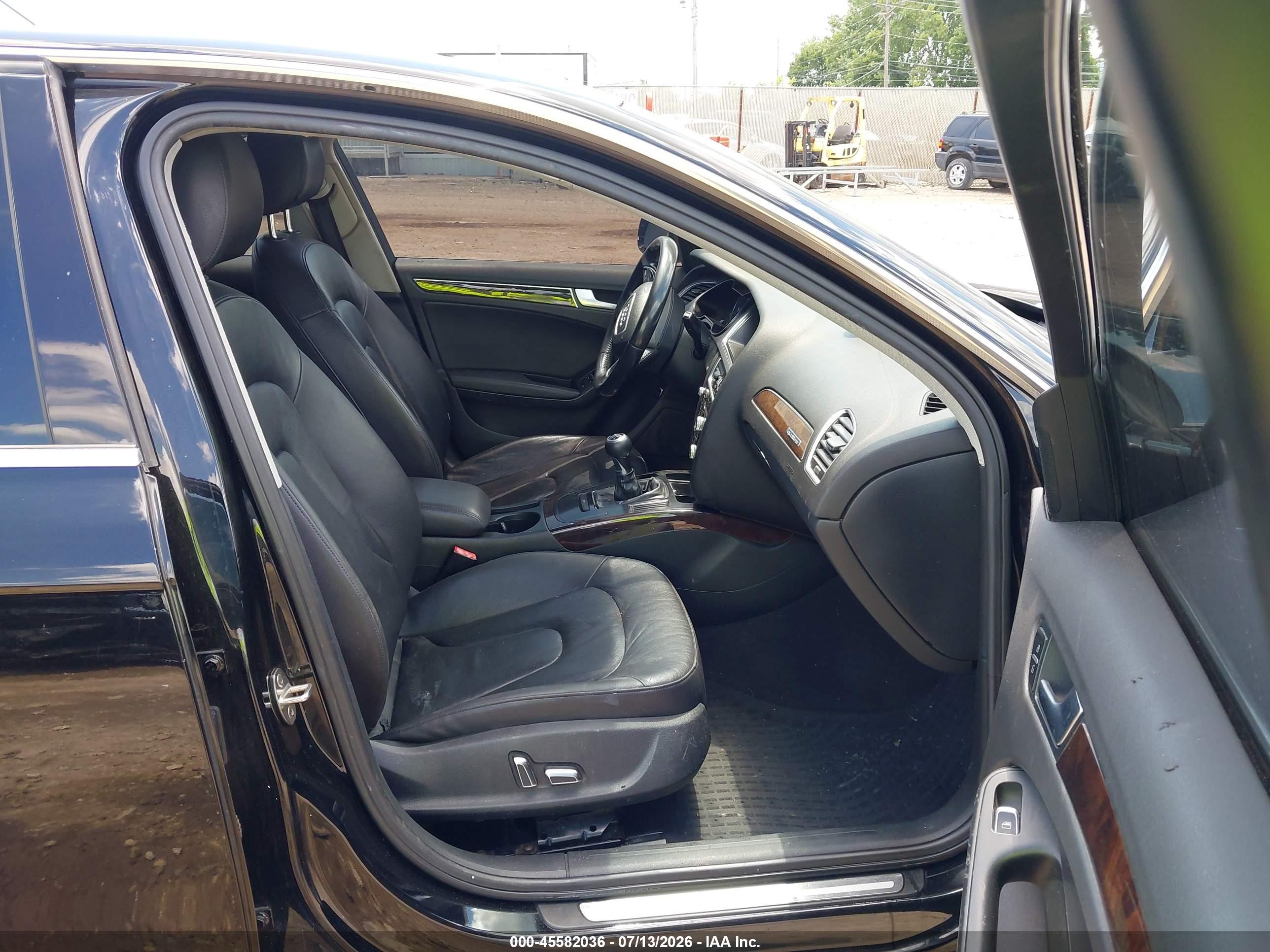 2013 Audi A4 2.0t Premium Black vin: WAUDFAFL3DN049366