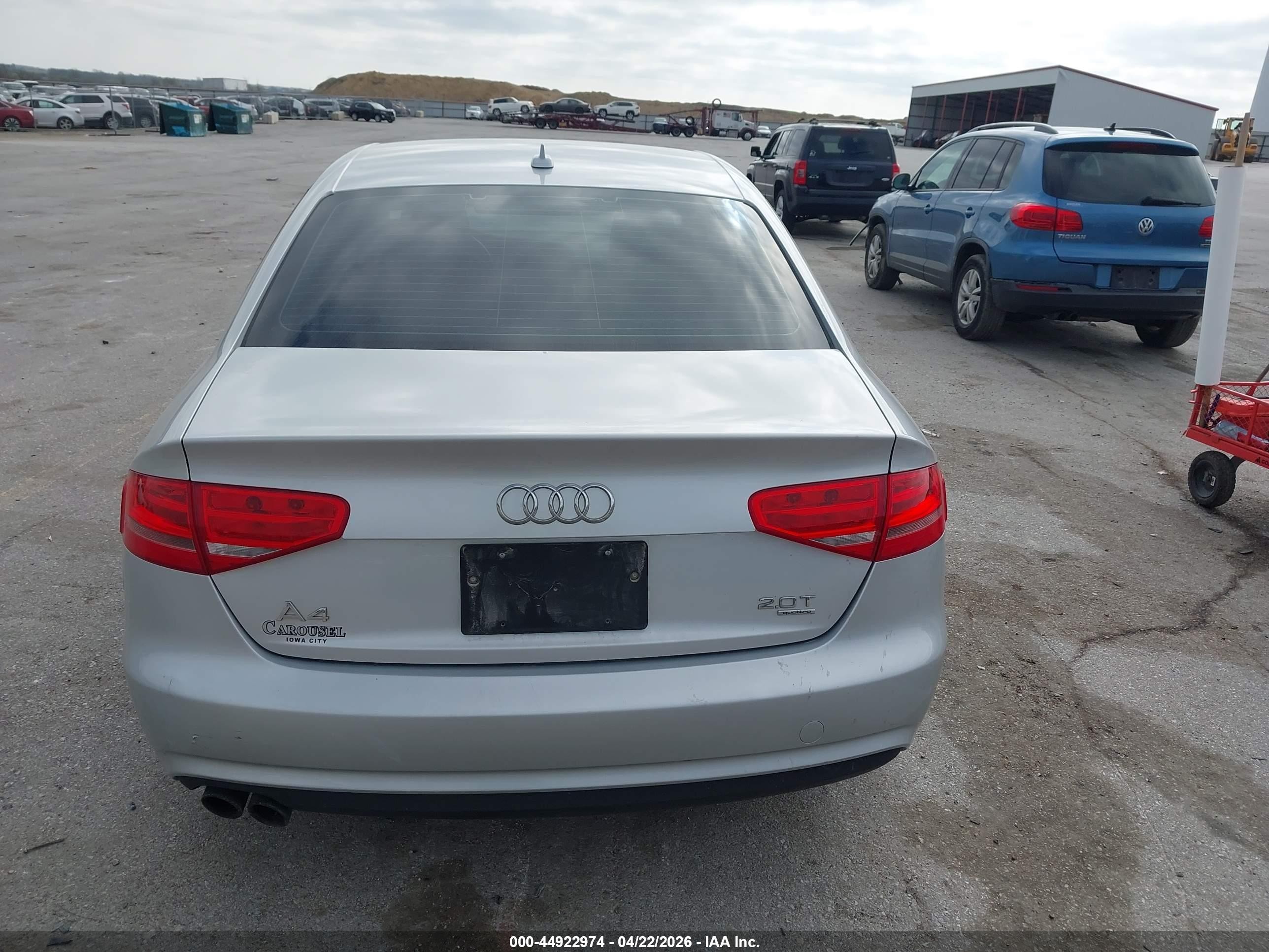 2013 Audi A4 2.0t Premium Silver vin: WAUDFAFL4DN043639