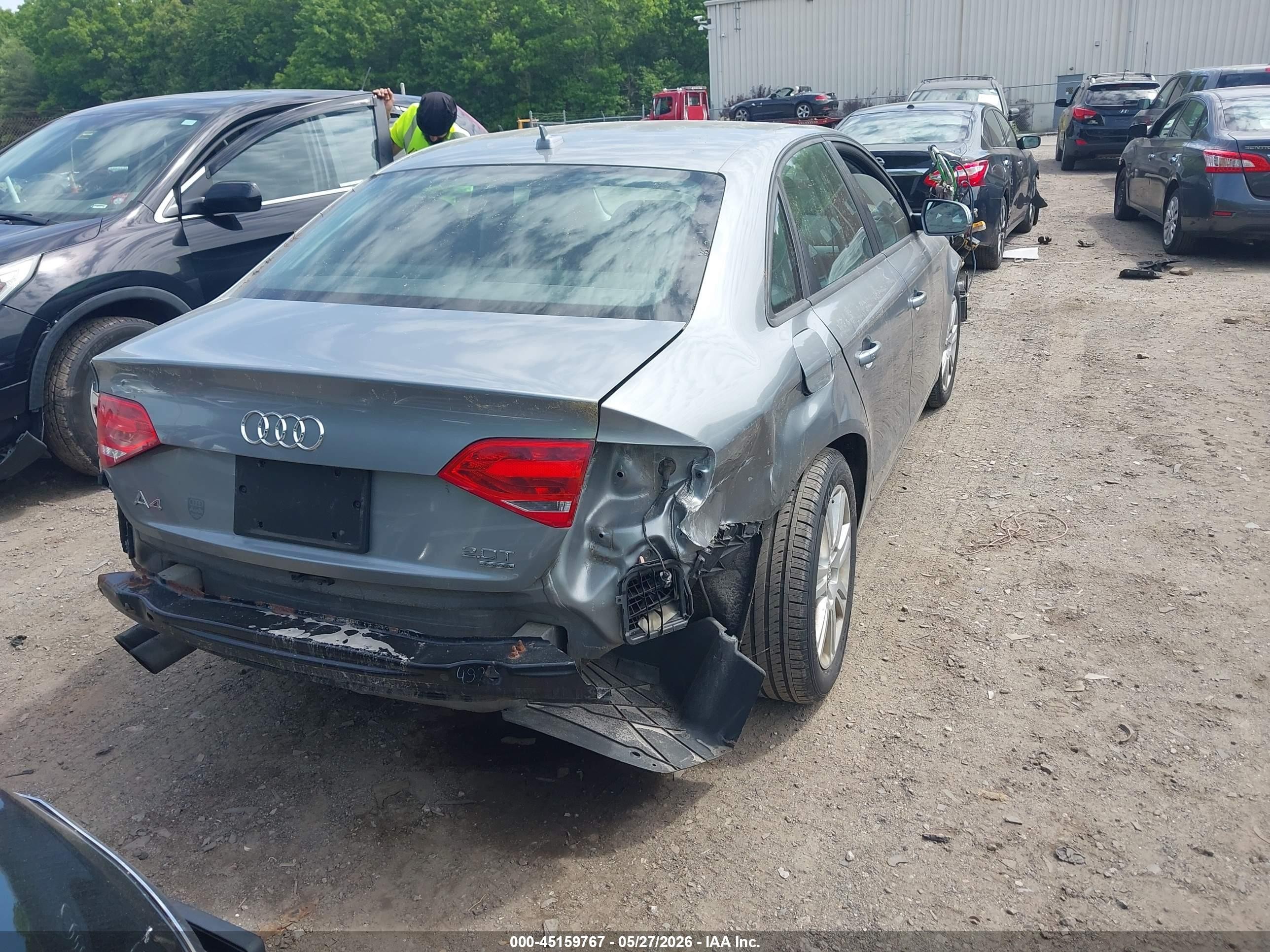 2011 Audi A4 2.0t Premium Silver vin: WAUDFAFL5BN001462