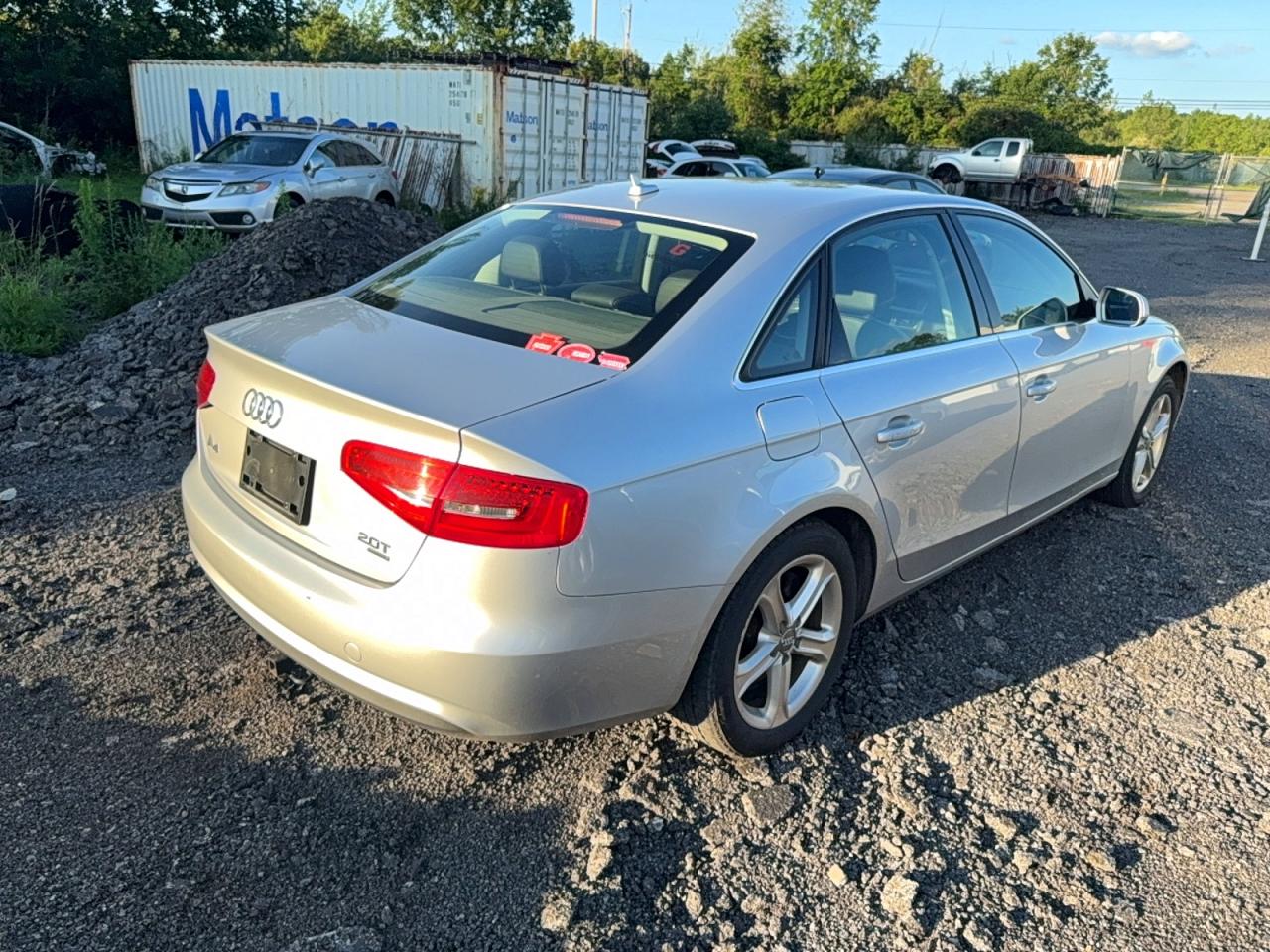 2013 Audi A4 Premium Серебряный vin: WAUDFAFL6DN039835