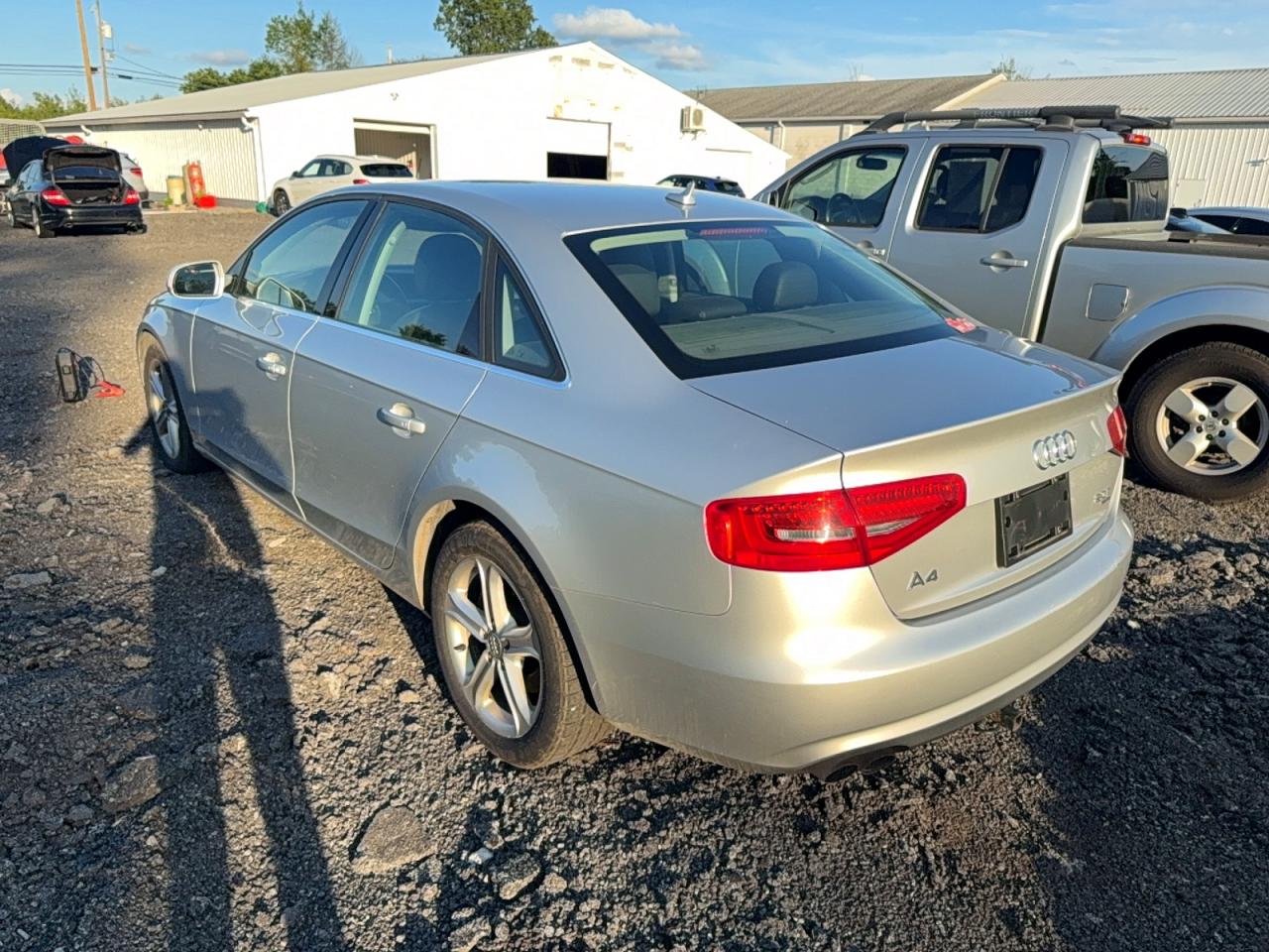 2013 Audi A4 Premium Серебряный vin: WAUDFAFL6DN039835