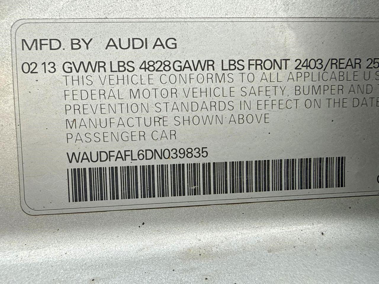 2013 Audi A4 Premium Серебряный vin: WAUDFAFL6DN039835