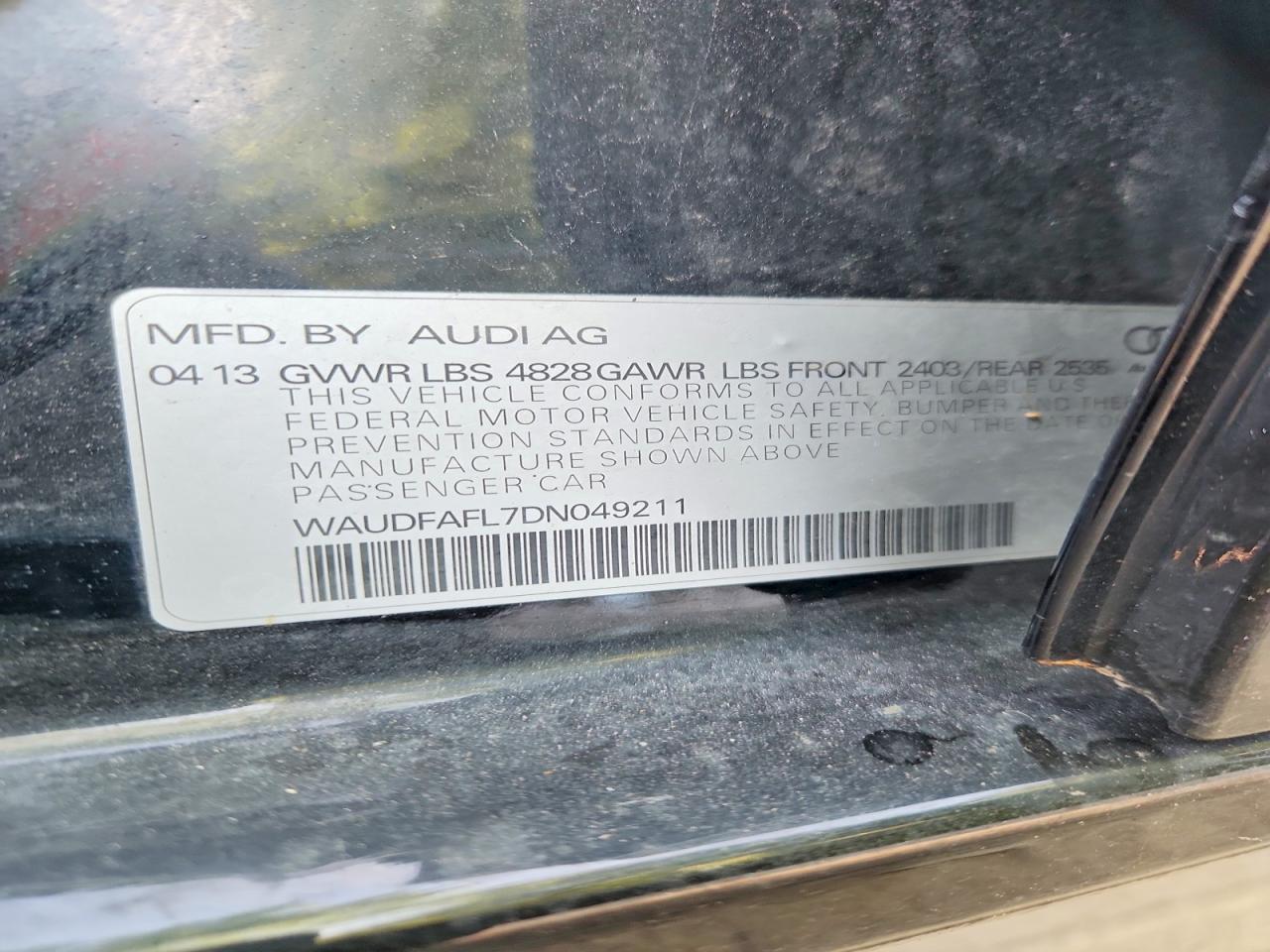 2013 Audi A4 Premium Черный vin: WAUDFAFL7DN049211