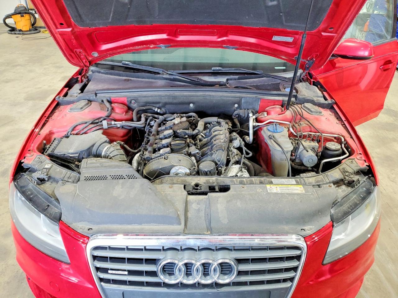 2011 Audi A4 Premium Red vin: WAUDFAFL9BA075362
