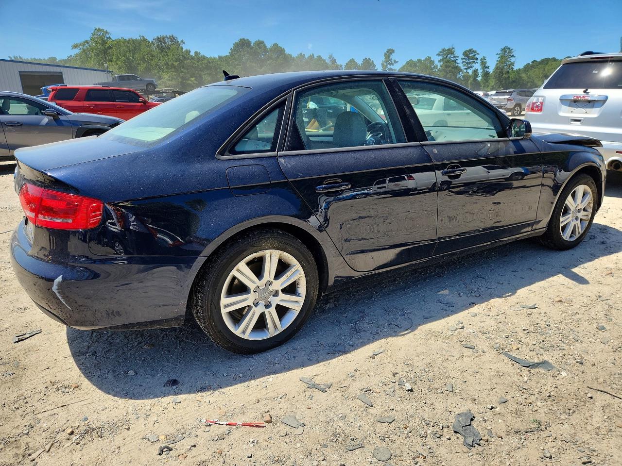 2011 Audi A4 Premium Синий vin: WAUDFAFL9BN038515