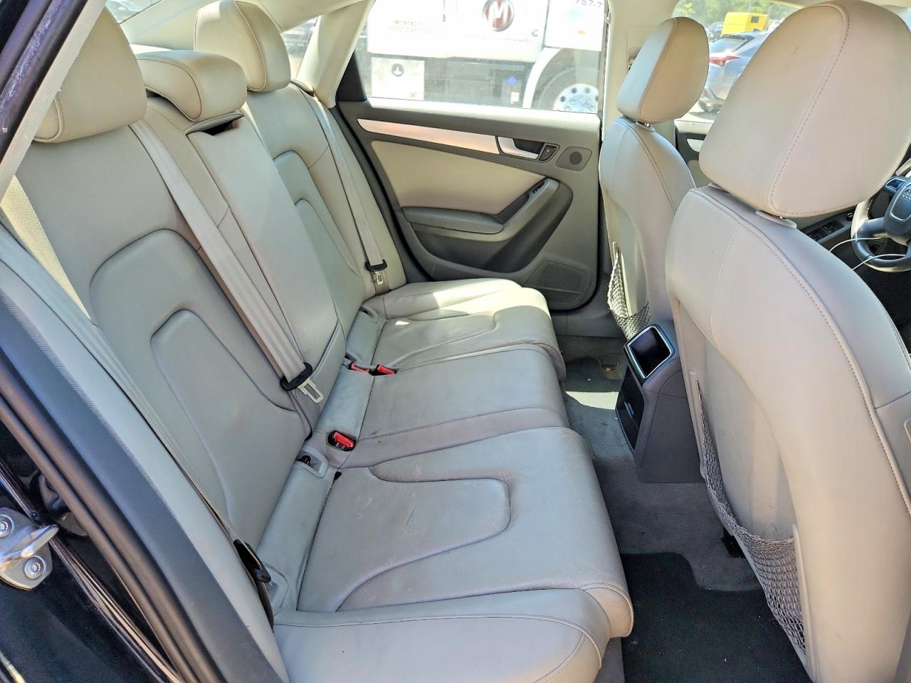 2011 Audi A4 Premium Синий vin: WAUDFAFL9BN038515