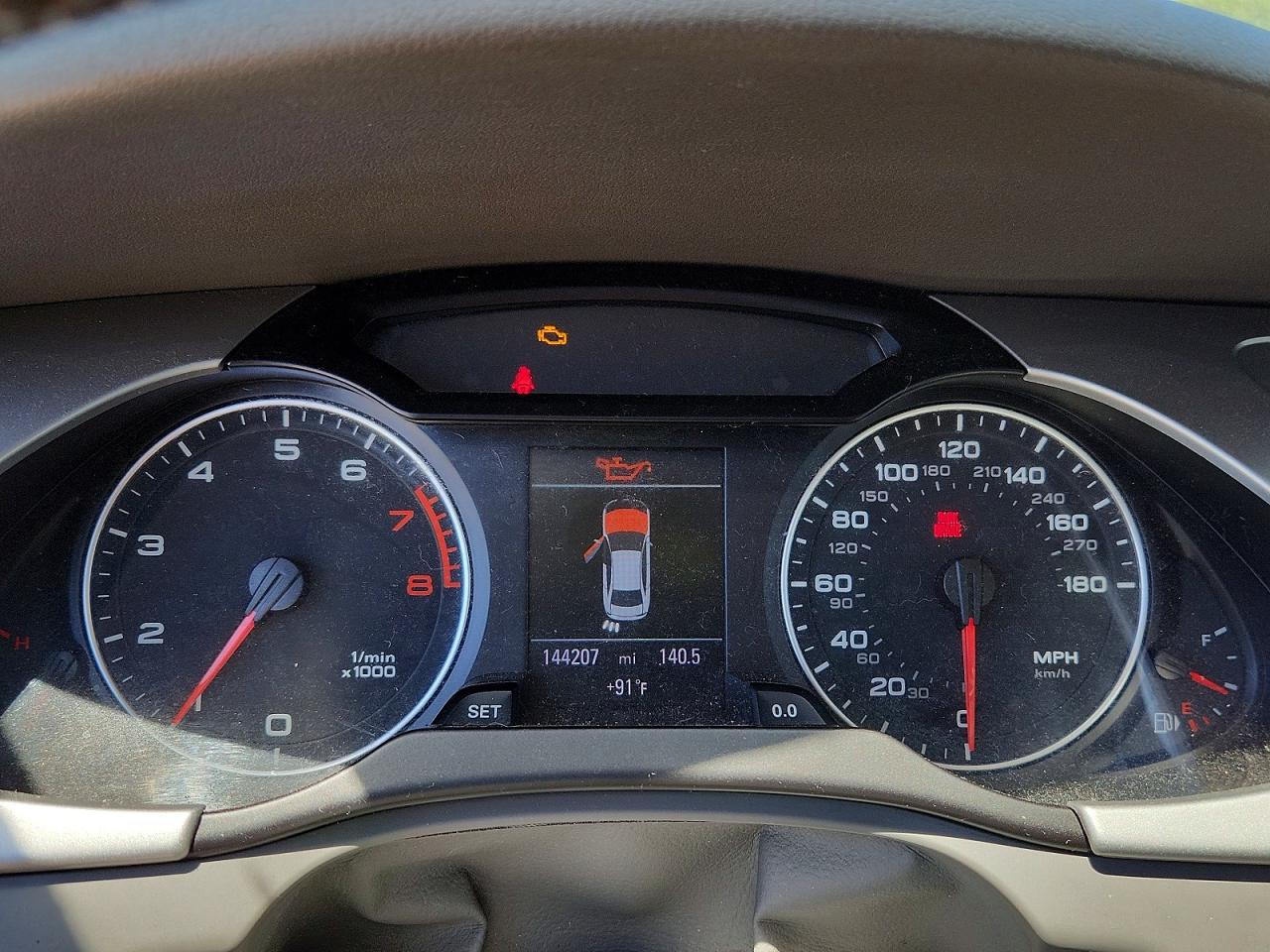 2011 Audi A4 Premium Синий vin: WAUDFAFL9BN038515